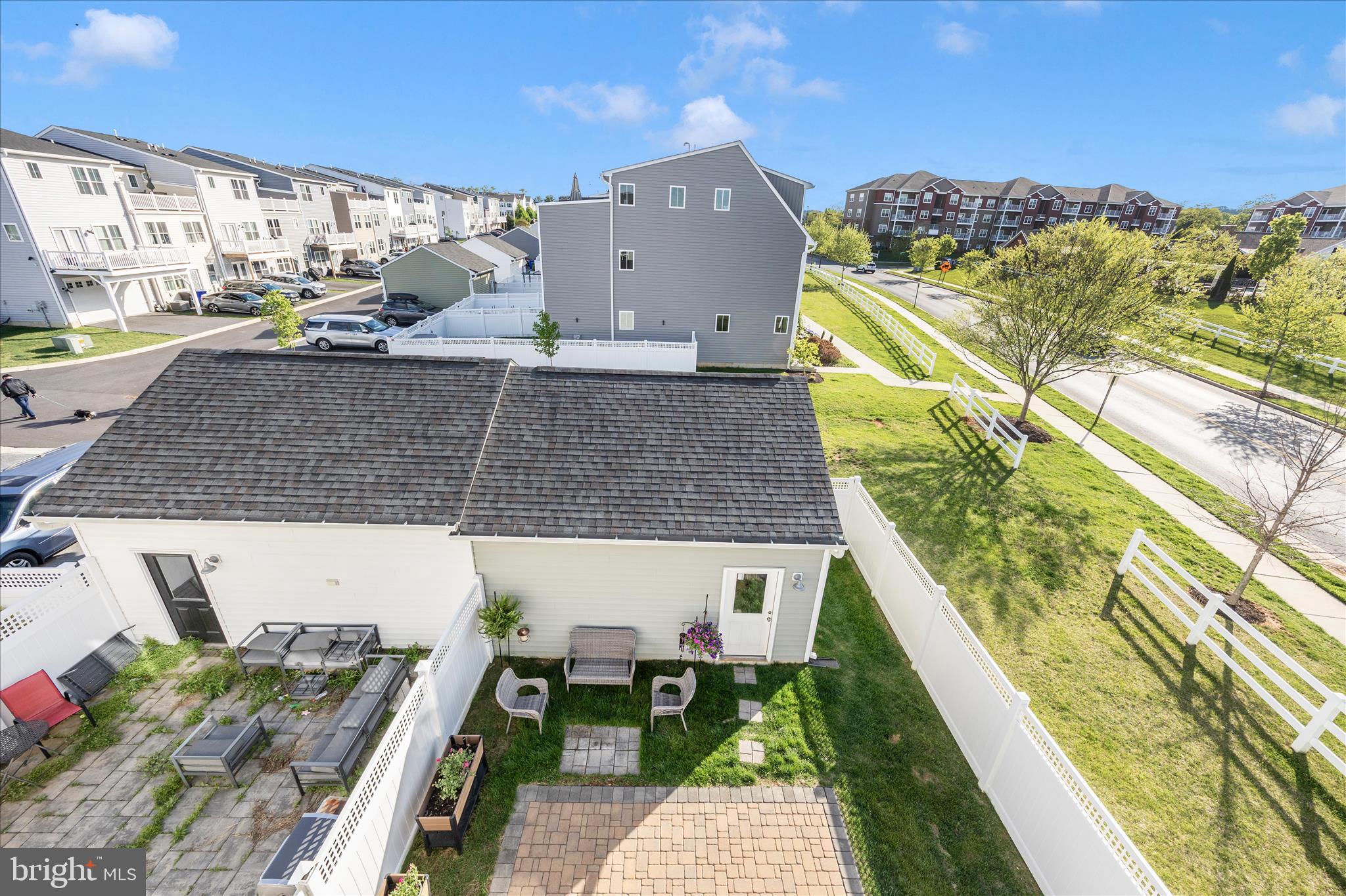GAMBRILL VIEW - Residential