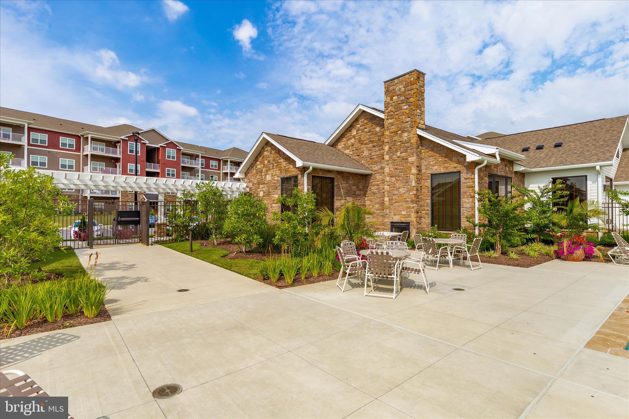 GAMBRILL VIEW - Residential