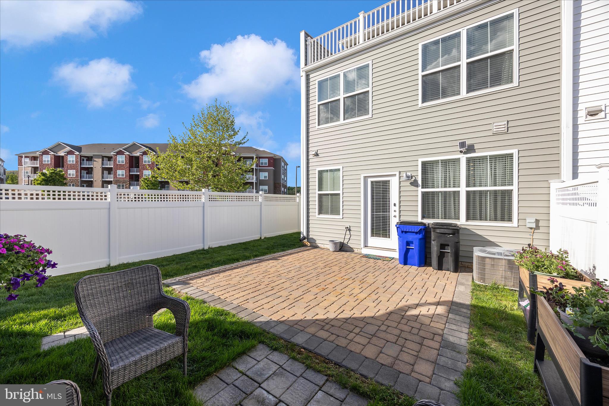 GAMBRILL VIEW - Residential