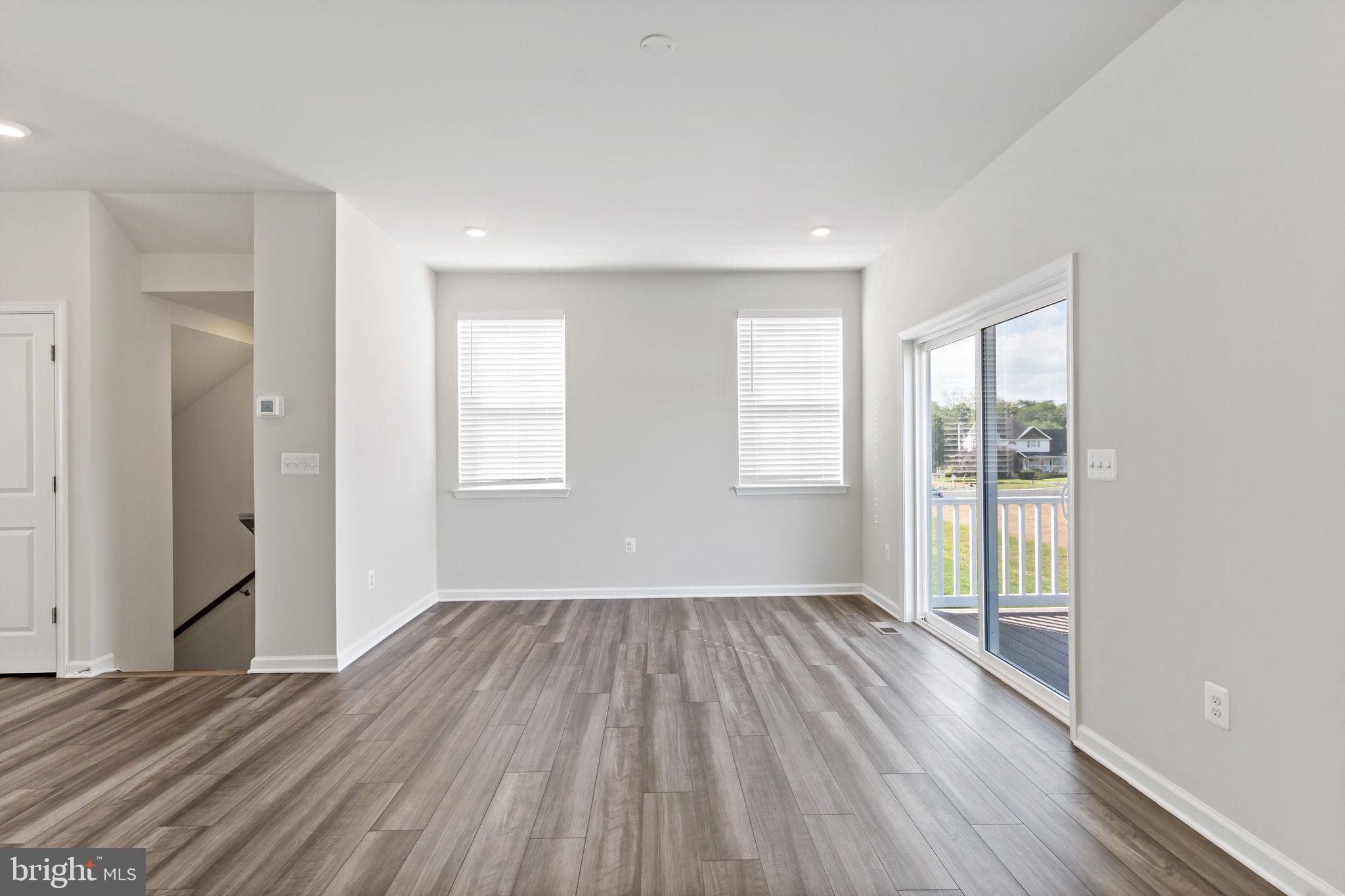 WILLOW GLEN - Residential Lease
