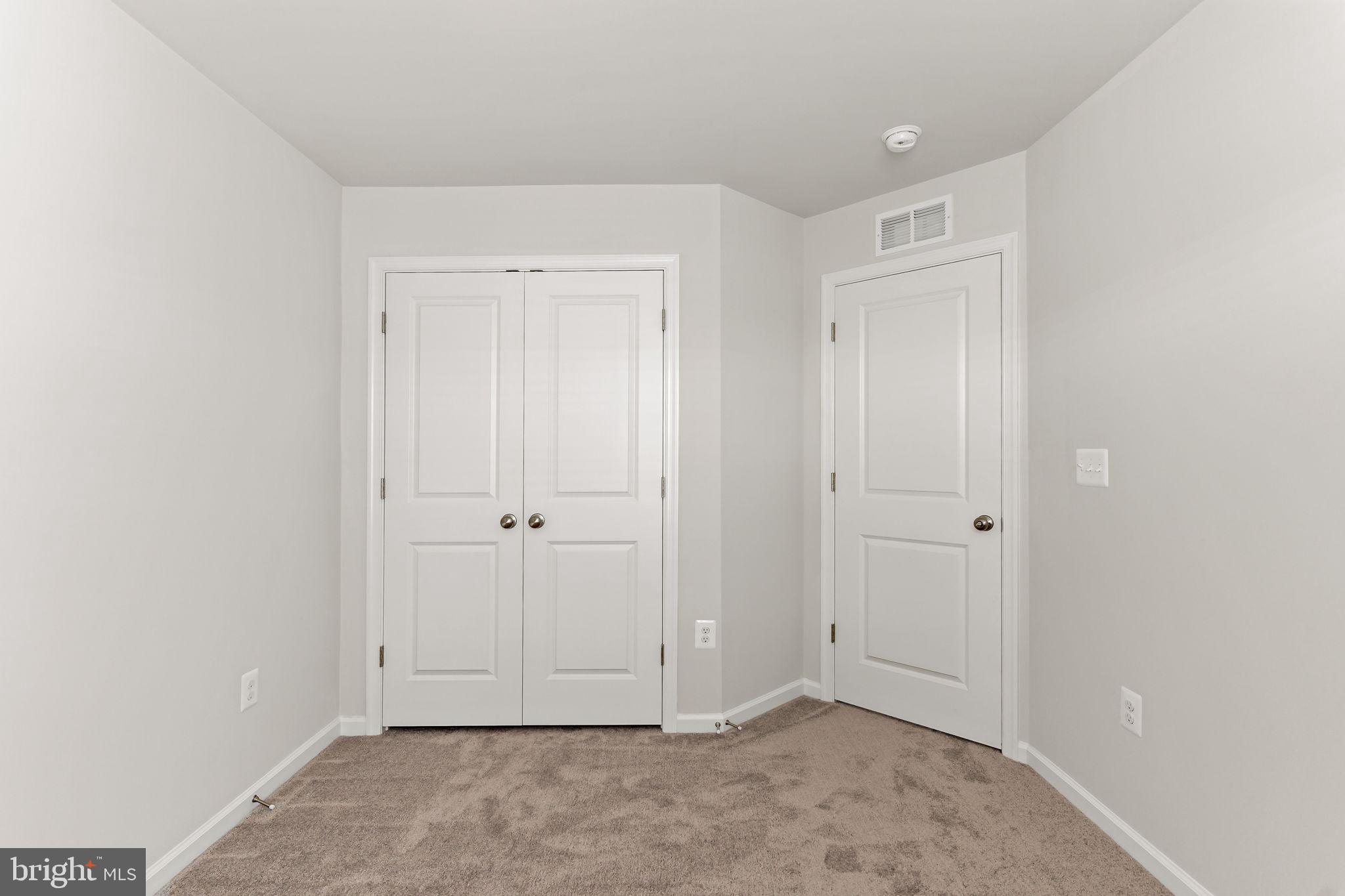 WILLOW GLEN - Residential Lease