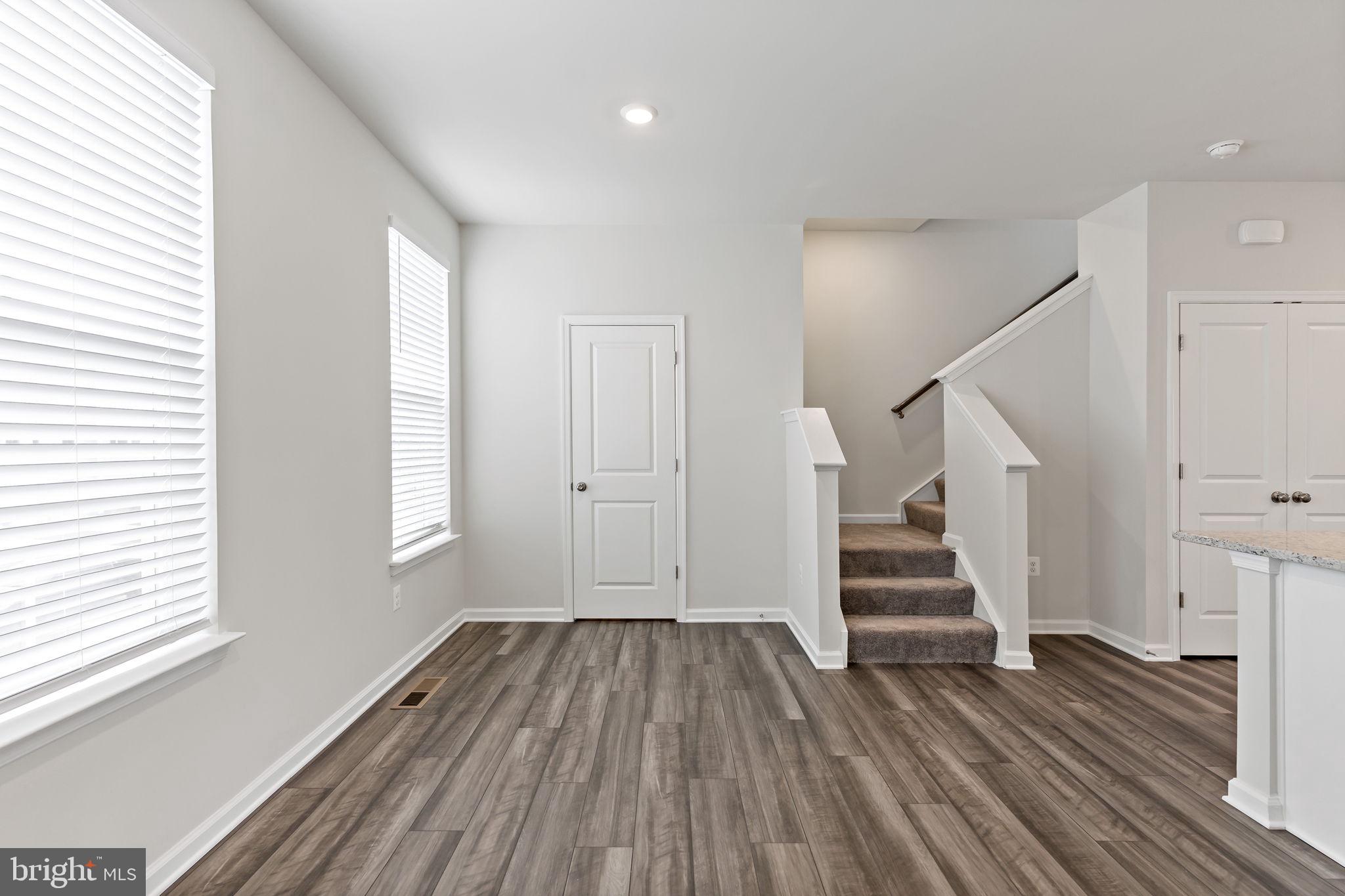 WILLOW GLEN - Residential Lease