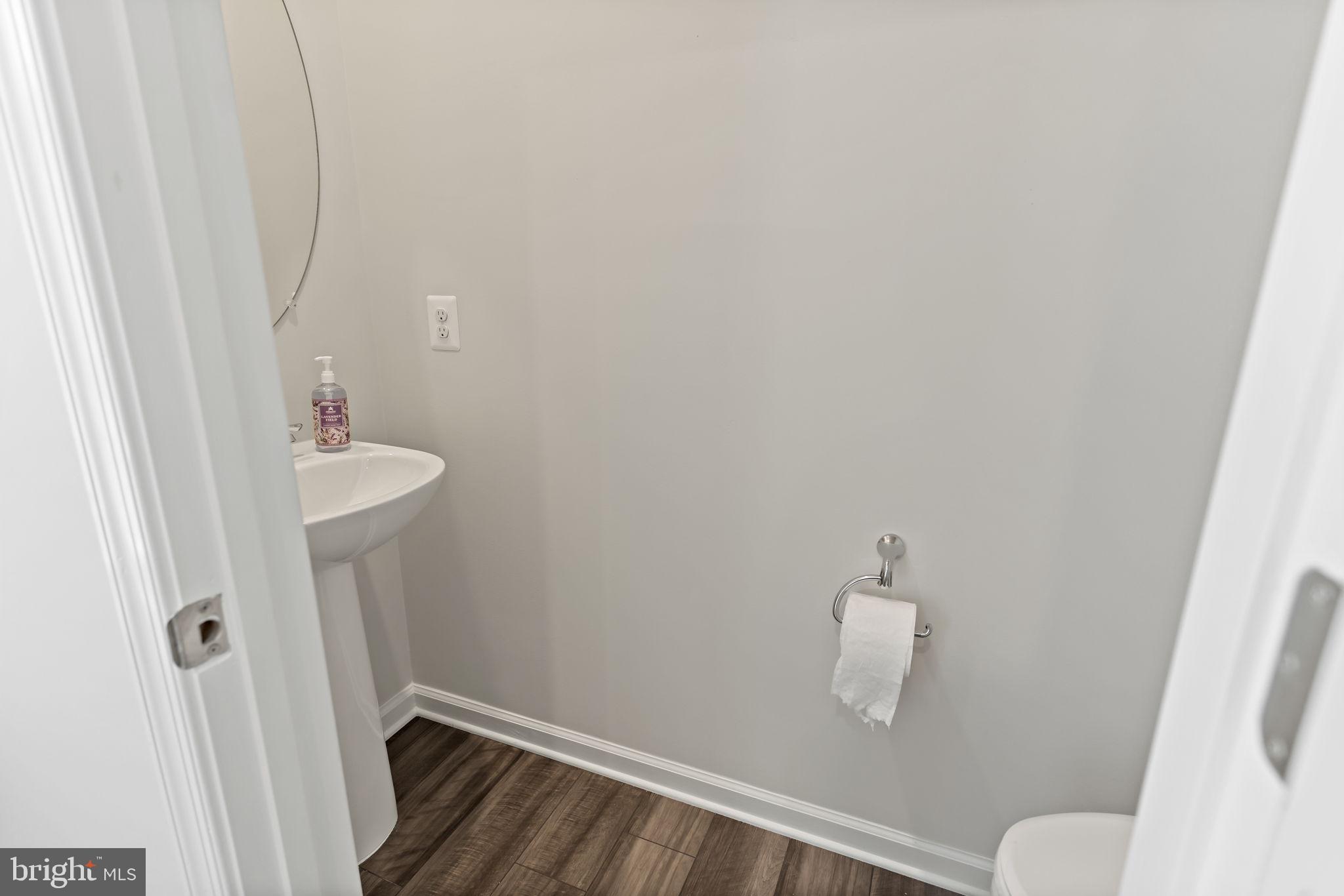 WILLOW GLEN - Residential Lease