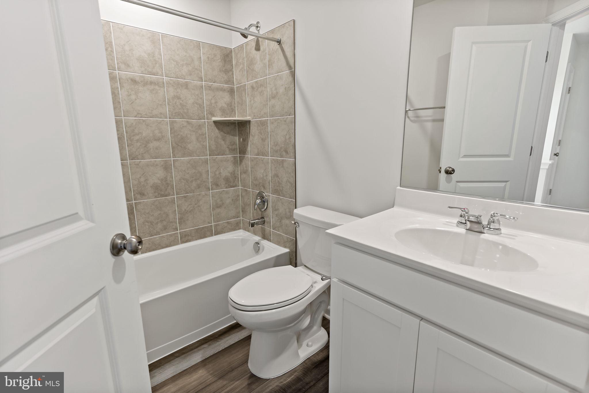 WILLOW GLEN - Residential Lease