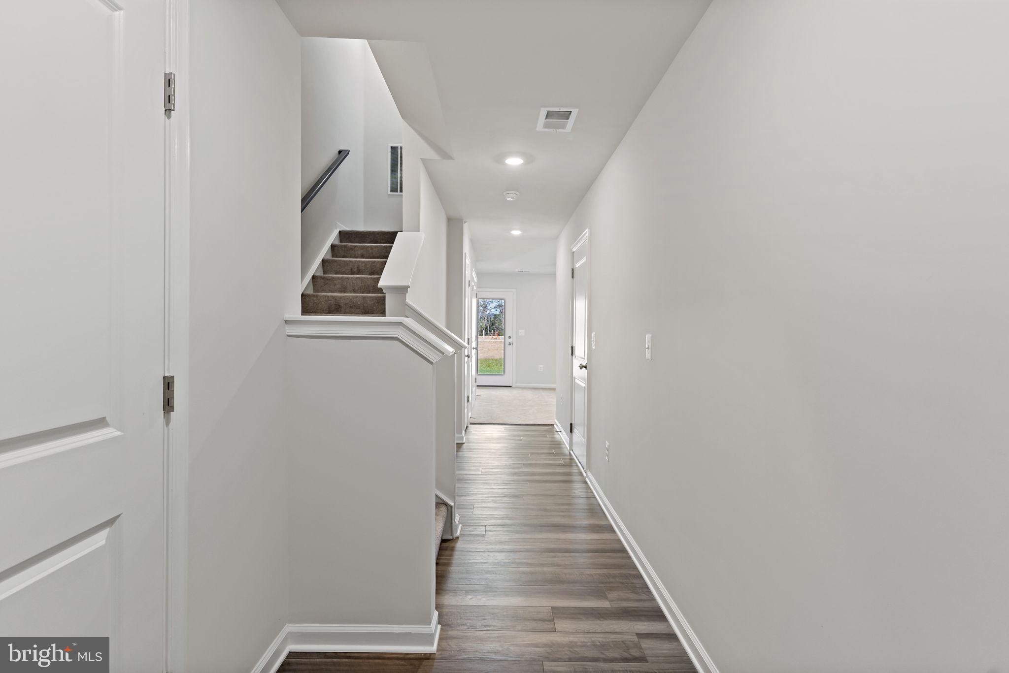 WILLOW GLEN - Residential Lease