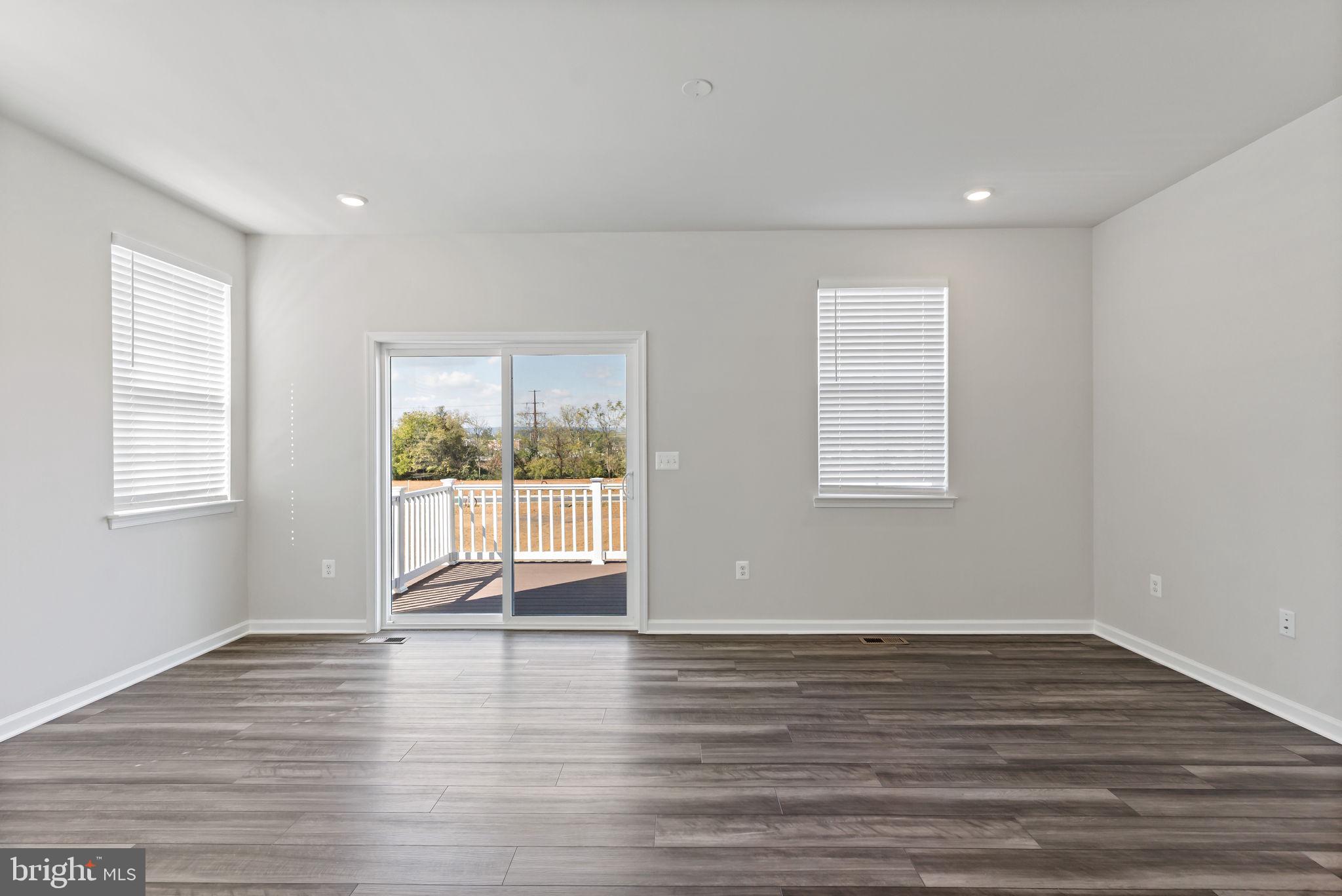 WILLOW GLEN - Residential Lease