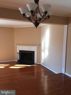 GOVERNORS LANDING - Residential