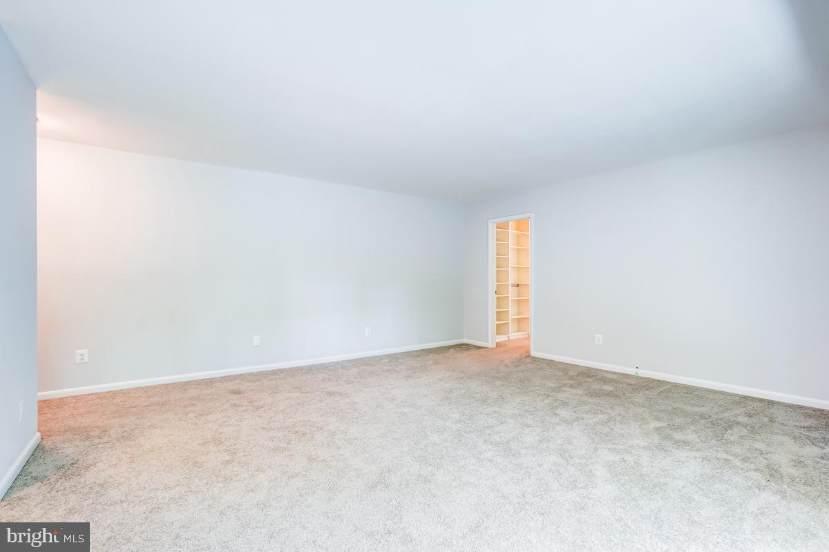 PARKSIDE CONDOMINIUMS - Residential