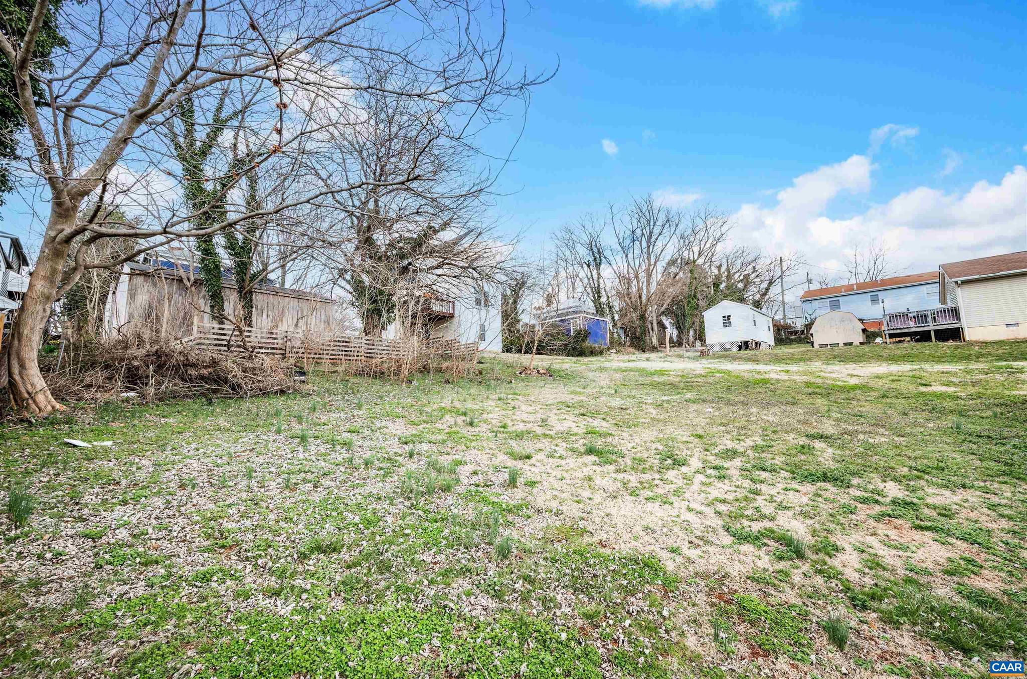 BELMONT - Residential