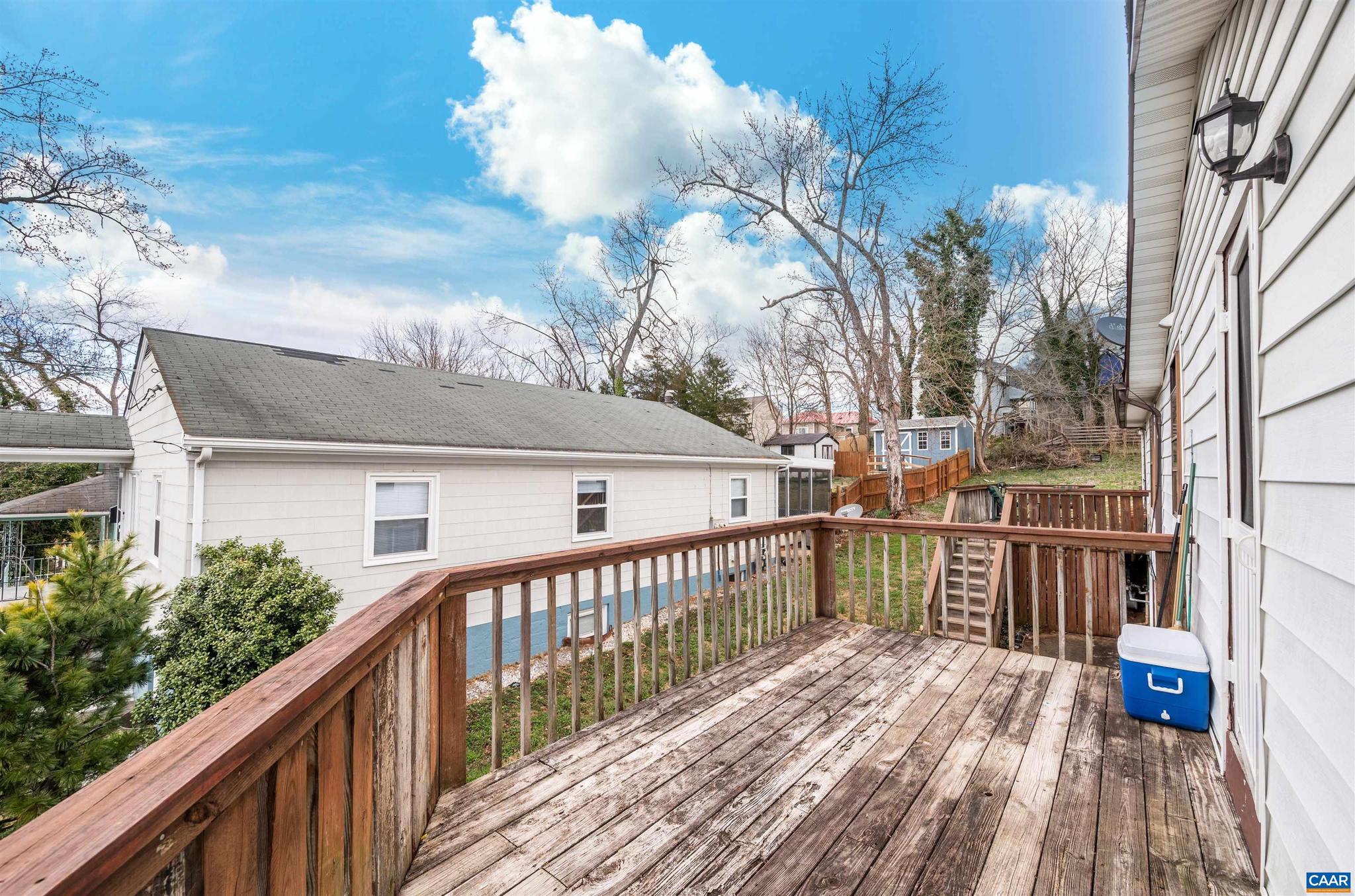 BELMONT - Residential