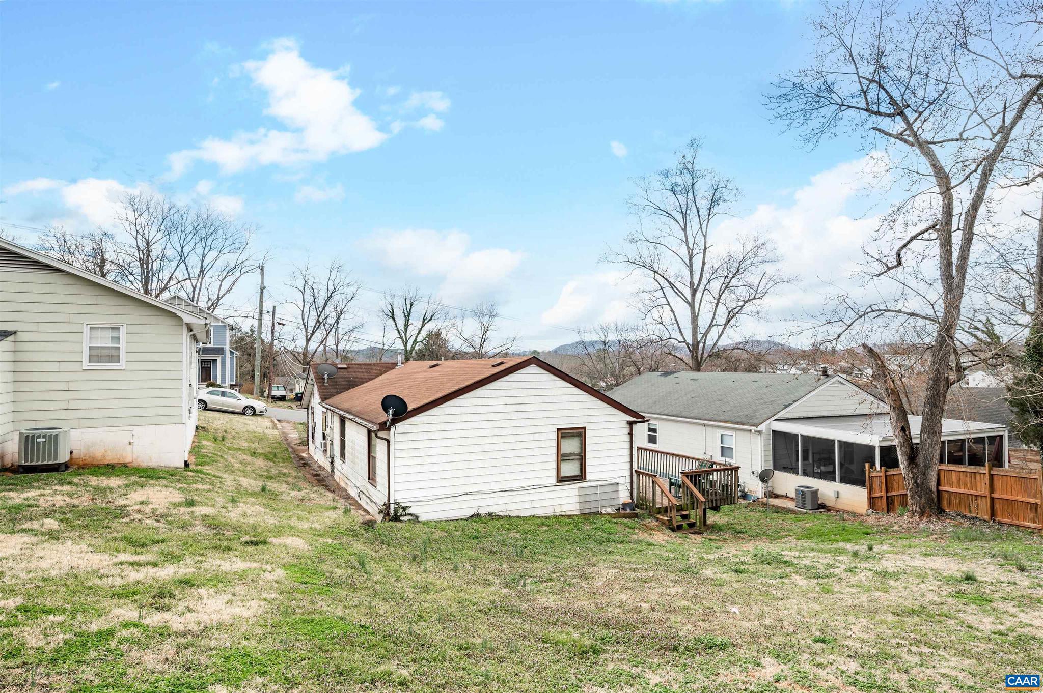 BELMONT - Residential