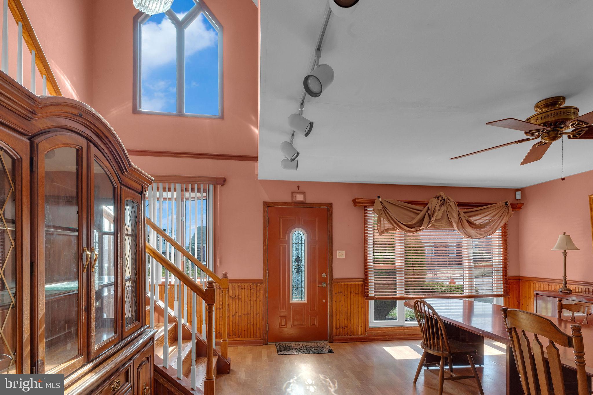 SOMERTON - Residential