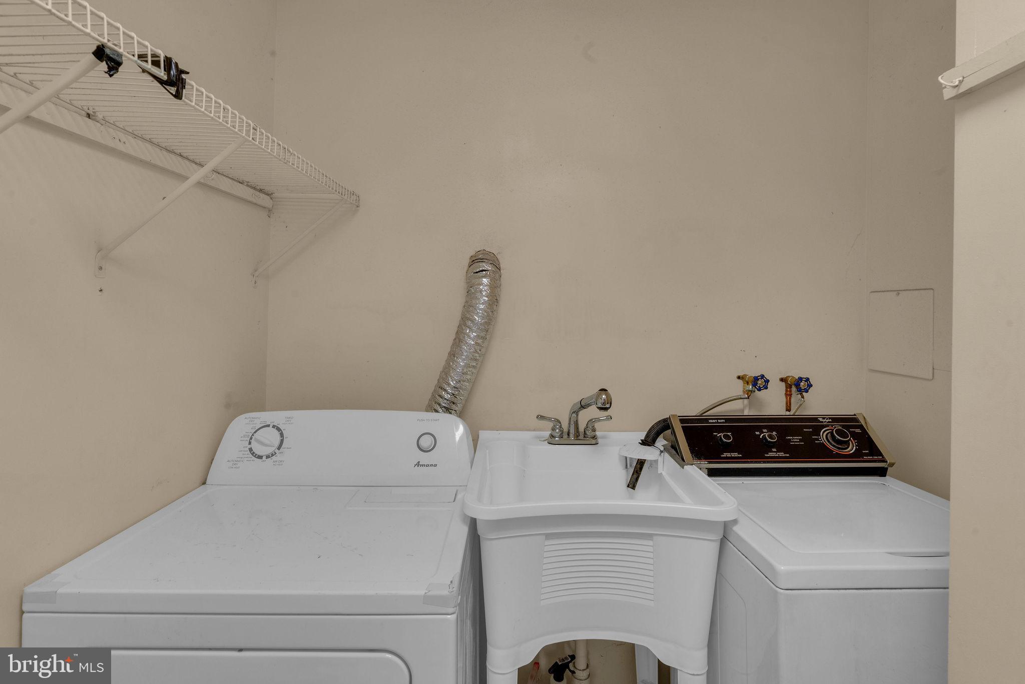 SOMERTON - Residential