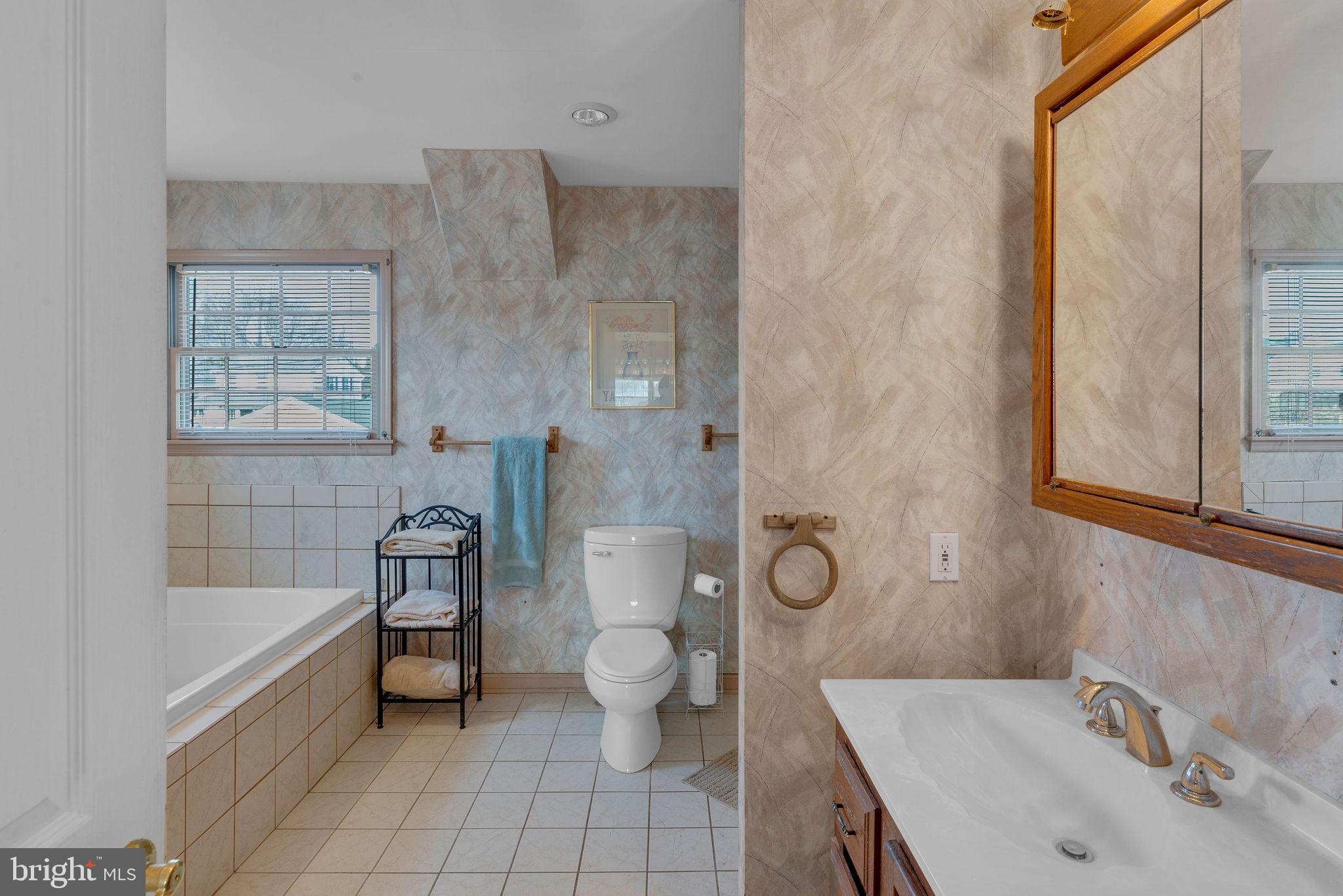 SOMERTON - Residential