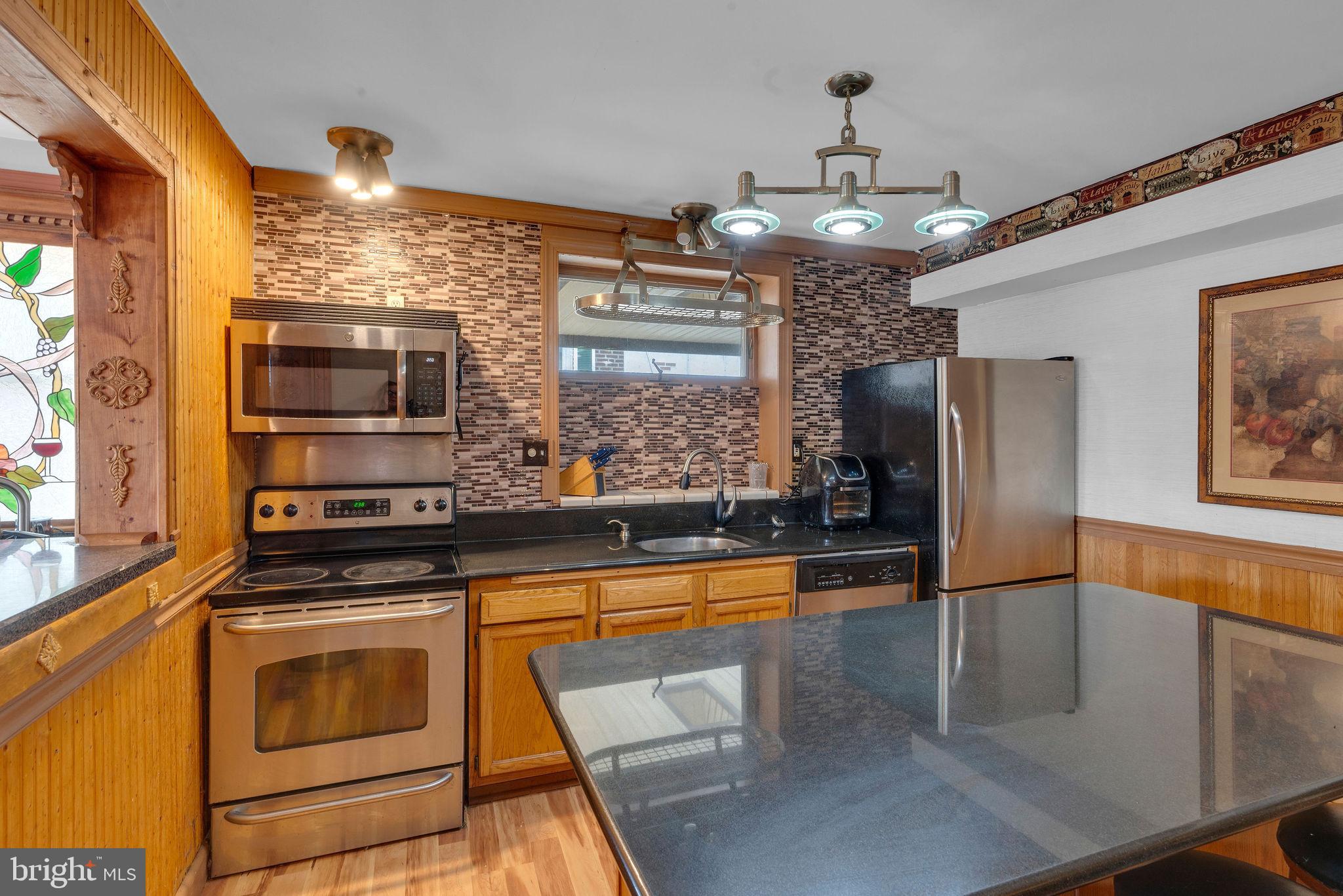 SOMERTON - Residential