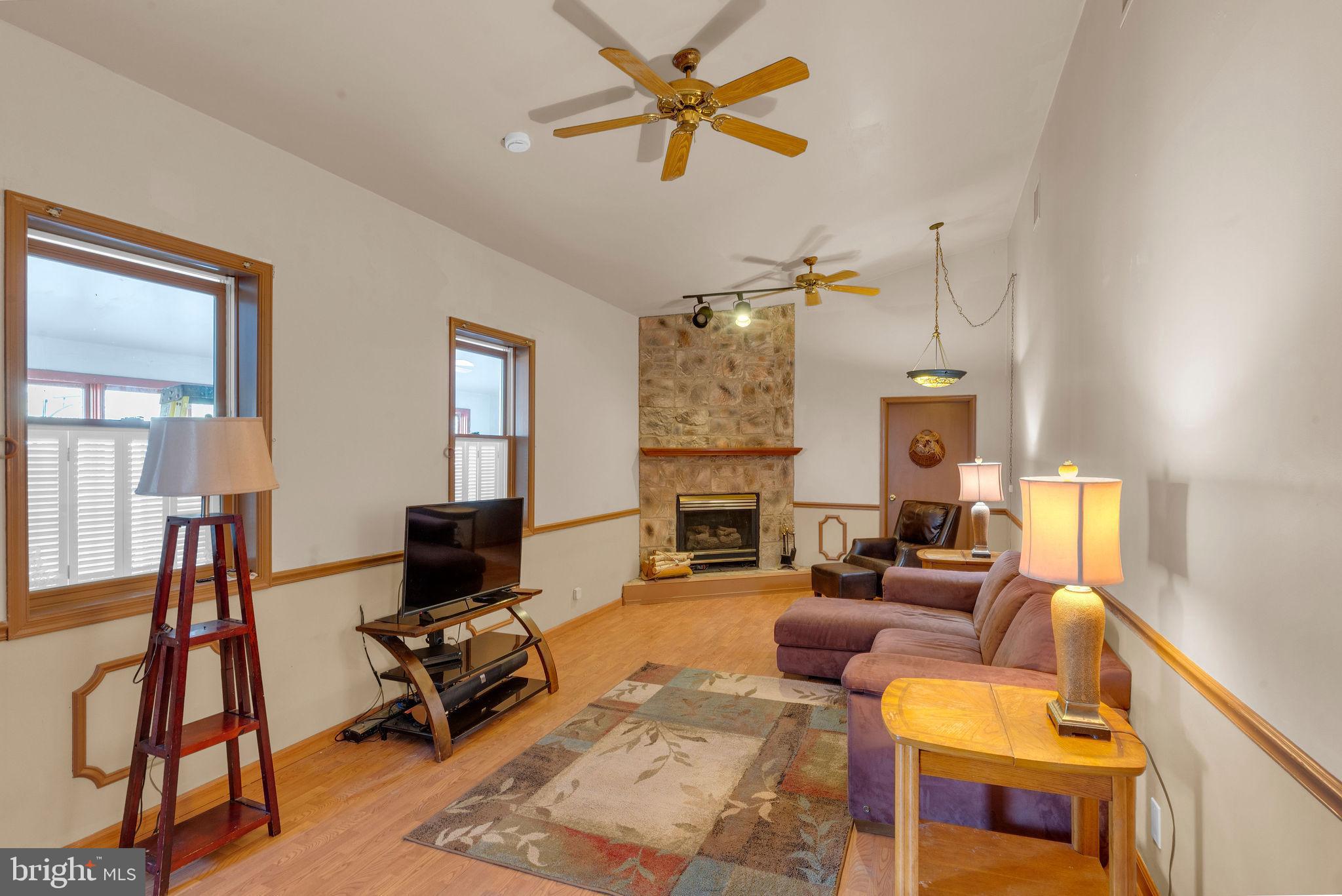 SOMERTON - Residential