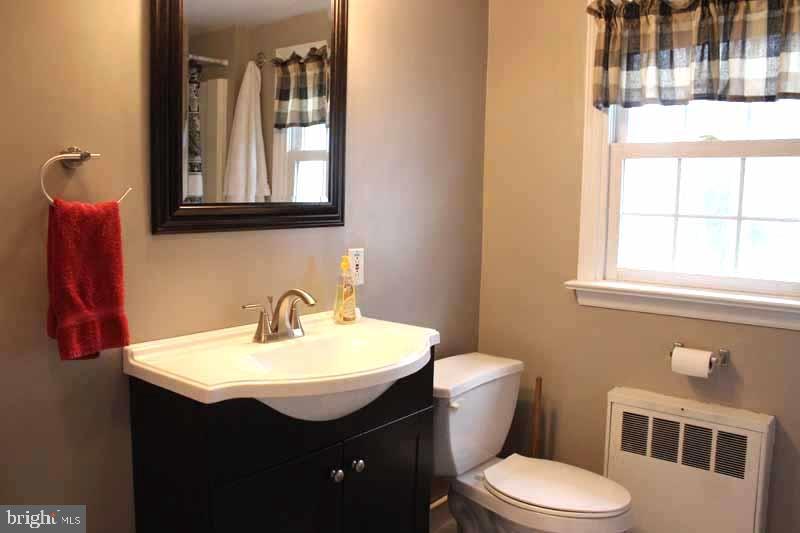 COUNTRY CLUB HEIGHTS - Residential