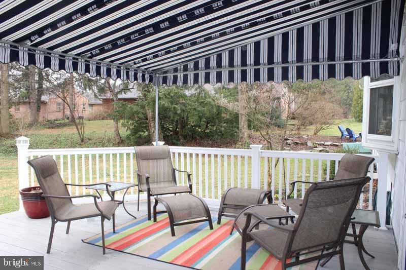 COUNTRY CLUB HEIGHTS - Residential