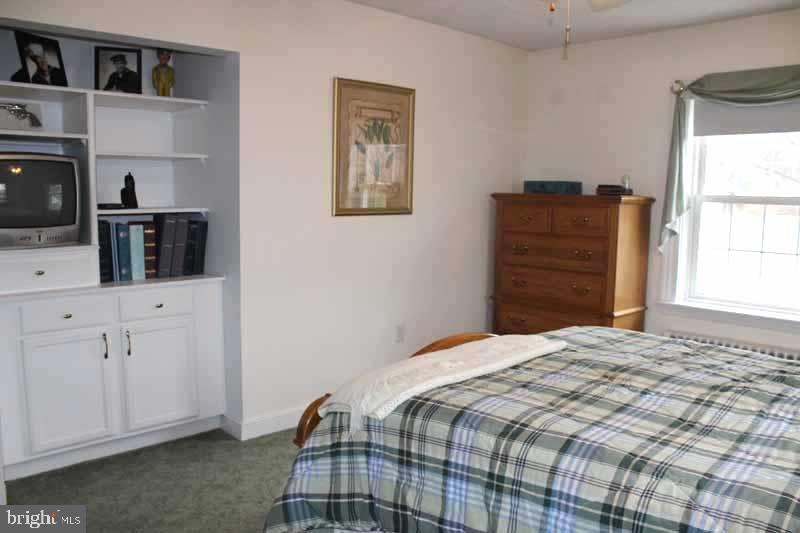 COUNTRY CLUB HEIGHTS - Residential