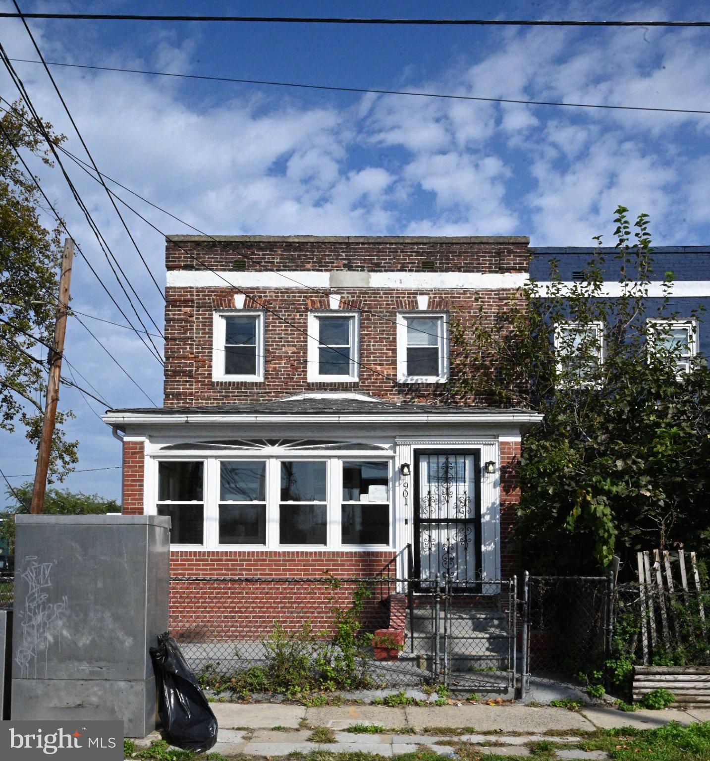 901 FAIRVIEW STREET