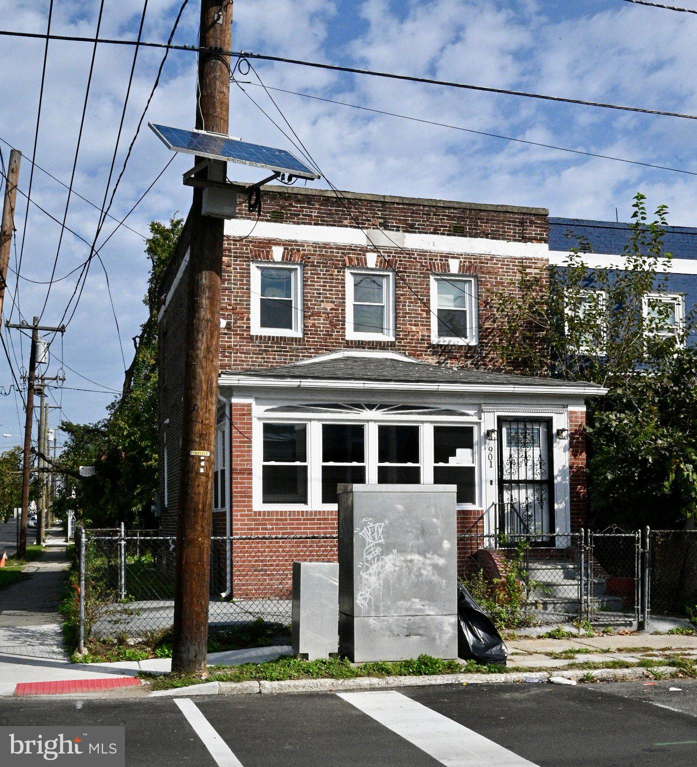 901 FAIRVIEW STREET