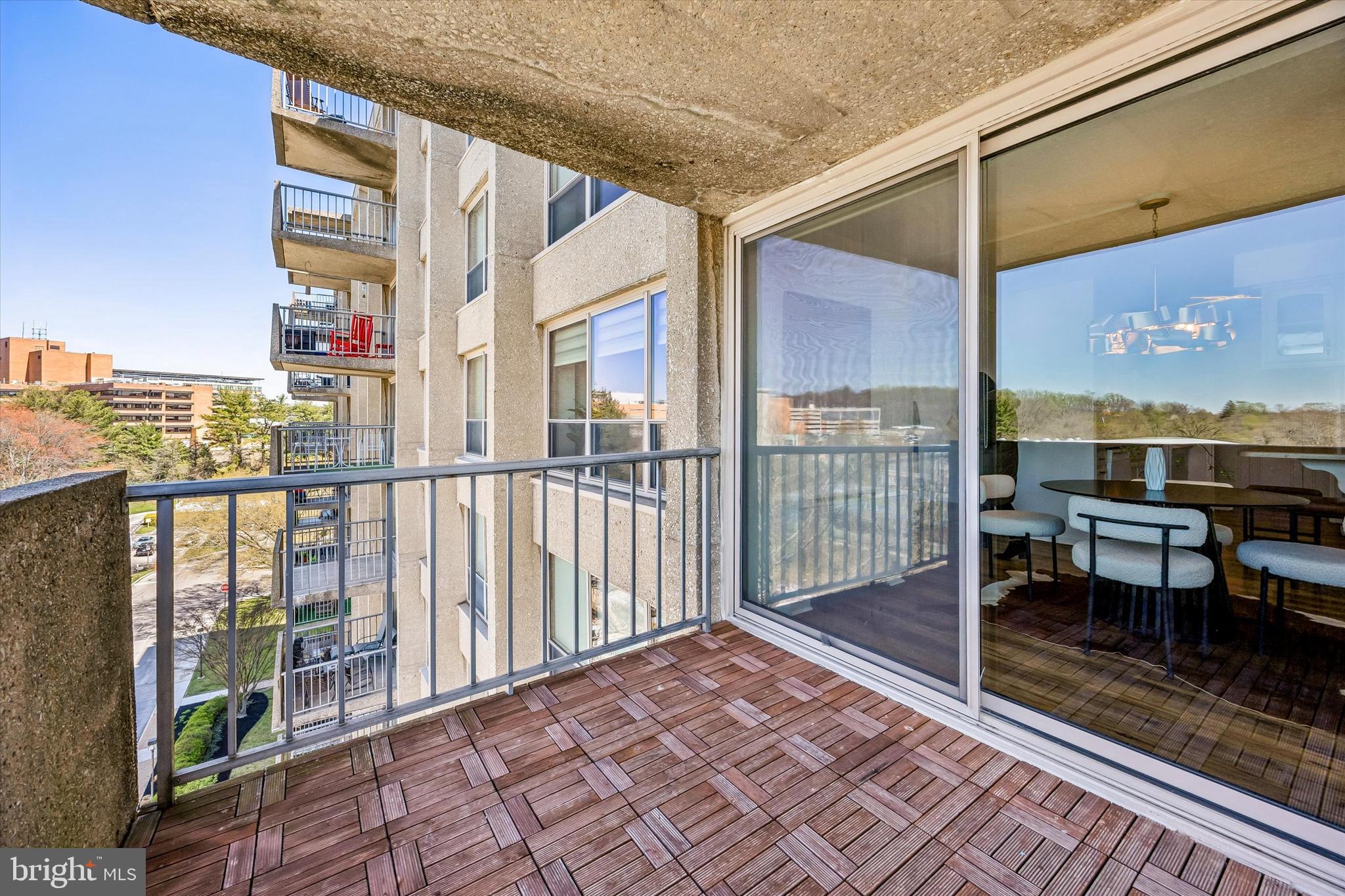 GREEN HILL - Residential