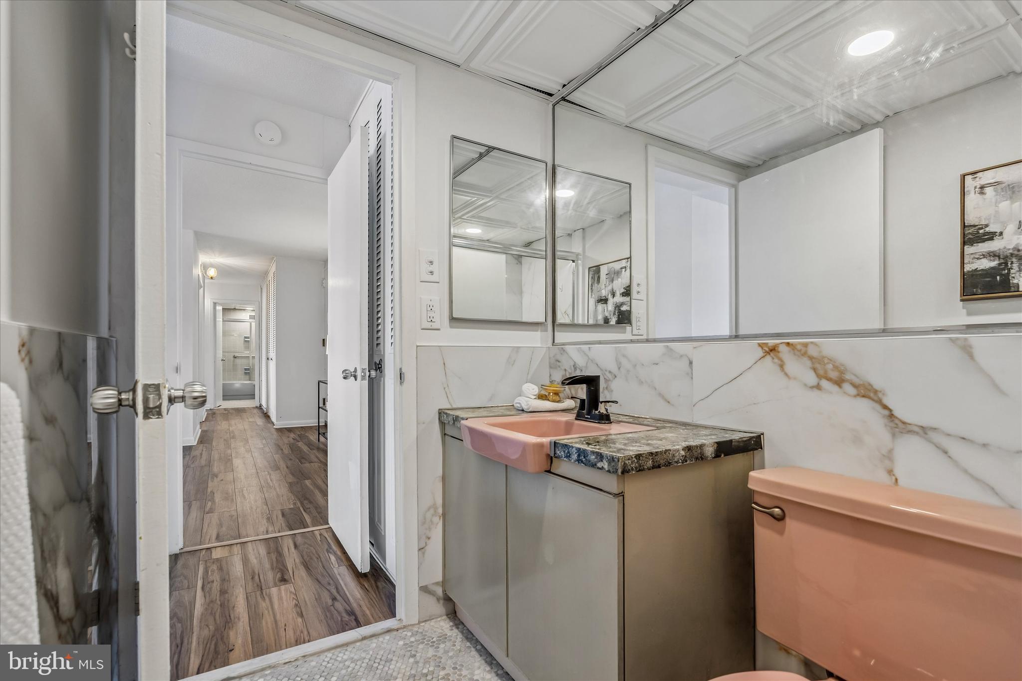 GREEN HILL - Residential