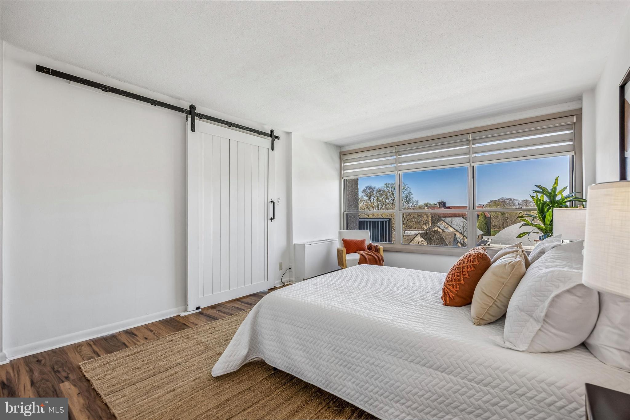 GREEN HILL - Residential