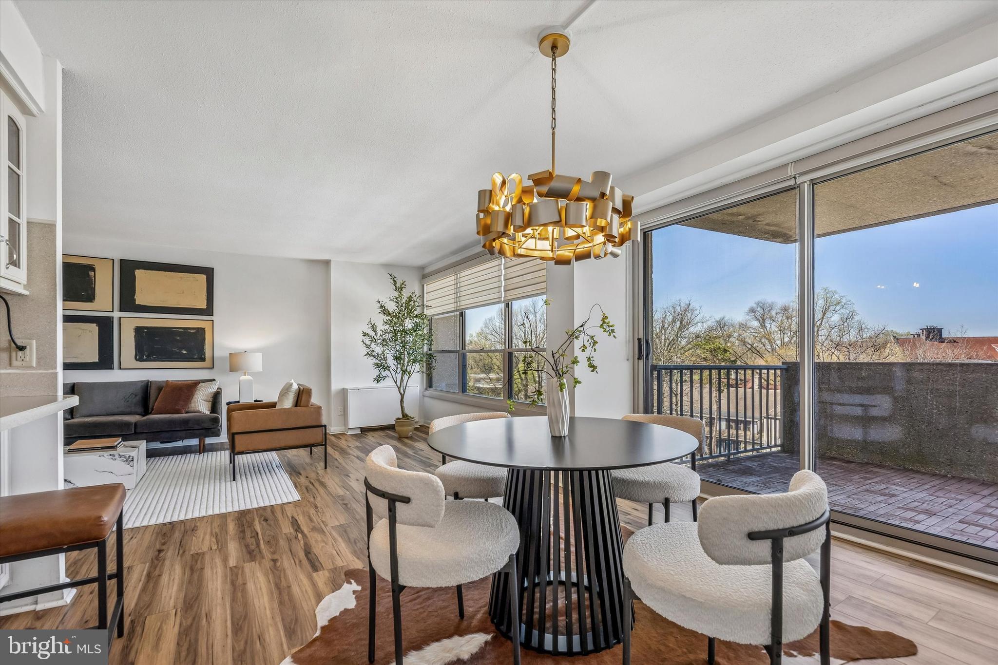 GREEN HILL - Residential