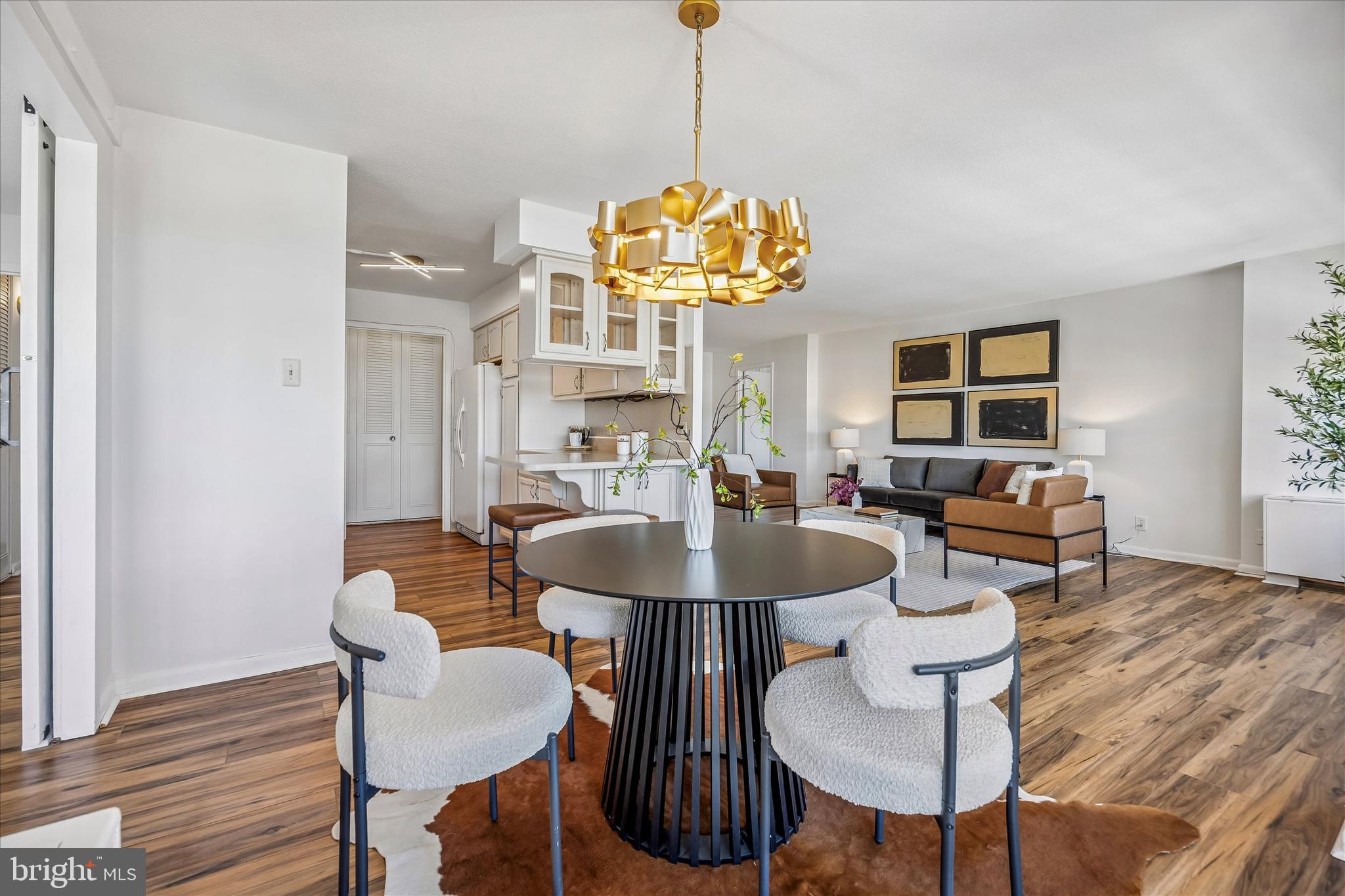 GREEN HILL - Residential