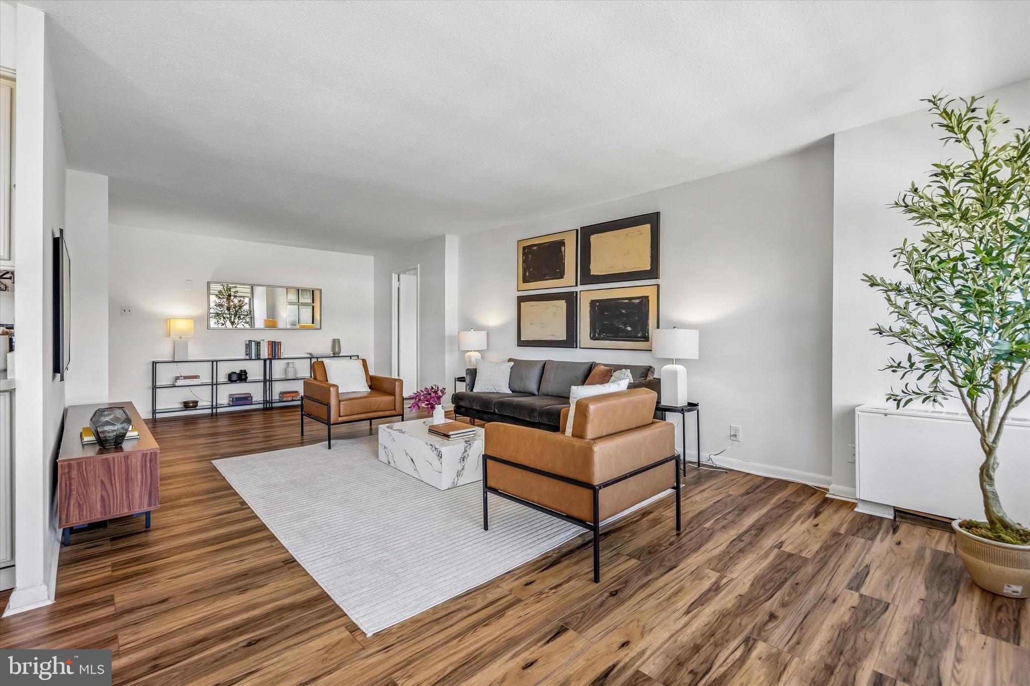 GREEN HILL - Residential