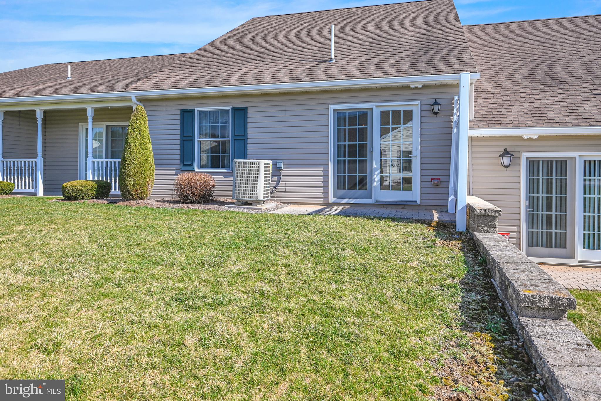 ROTH'S FARM VILLAGE - Residential