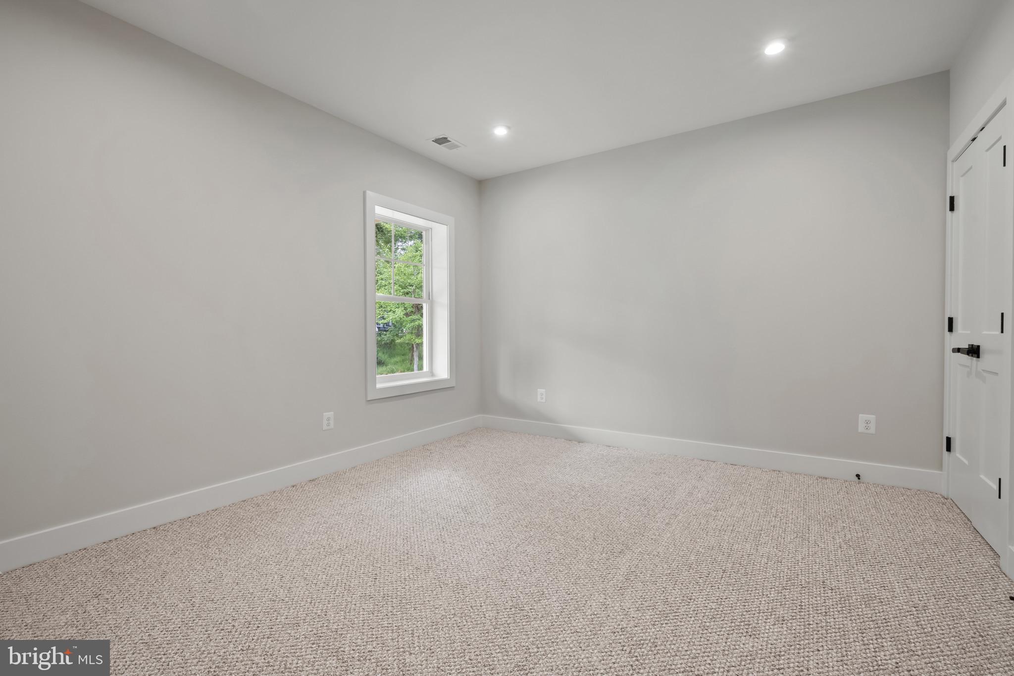 BRADLEY FOREST - Residential