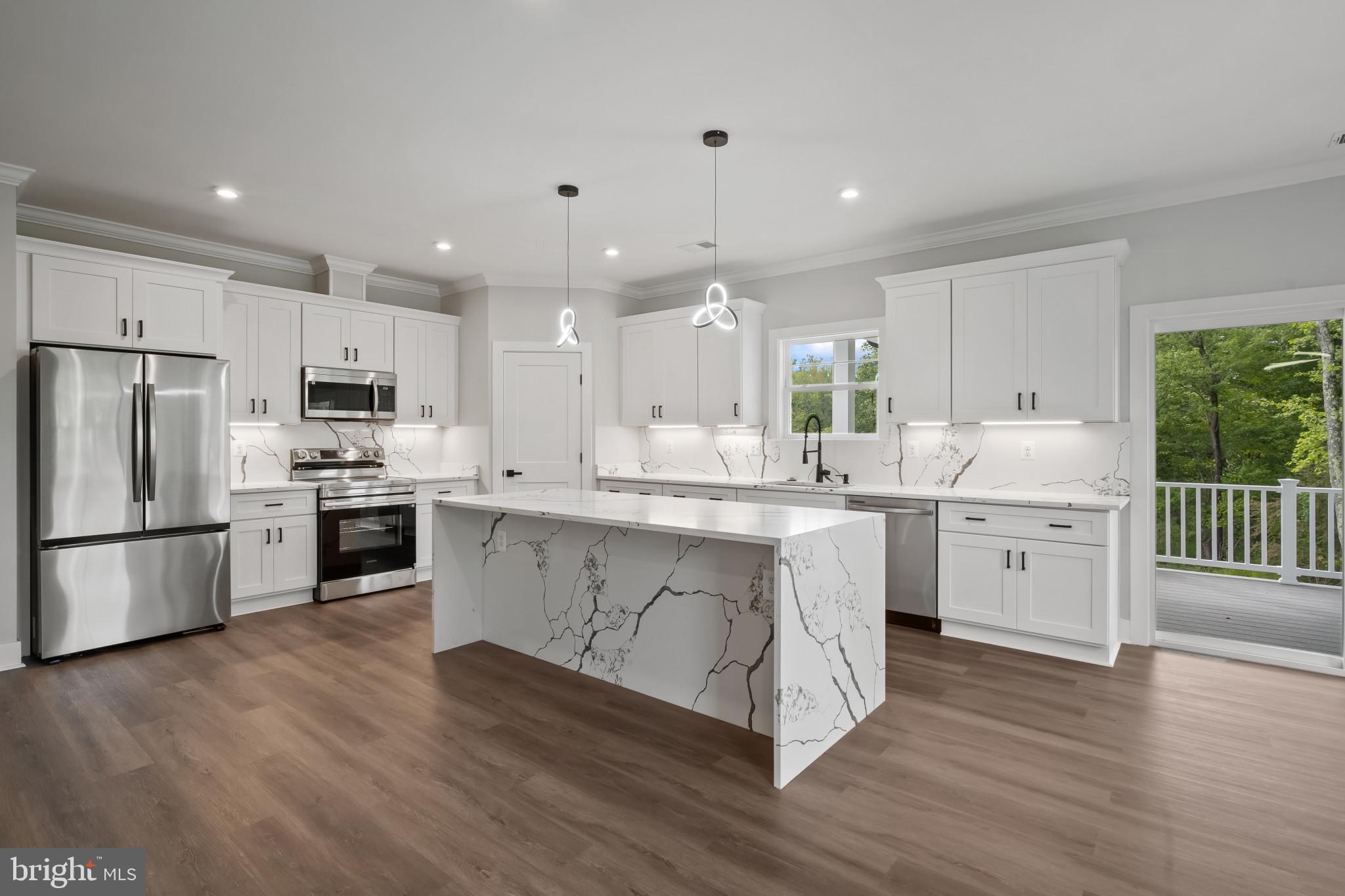 BRADLEY FOREST - Residential