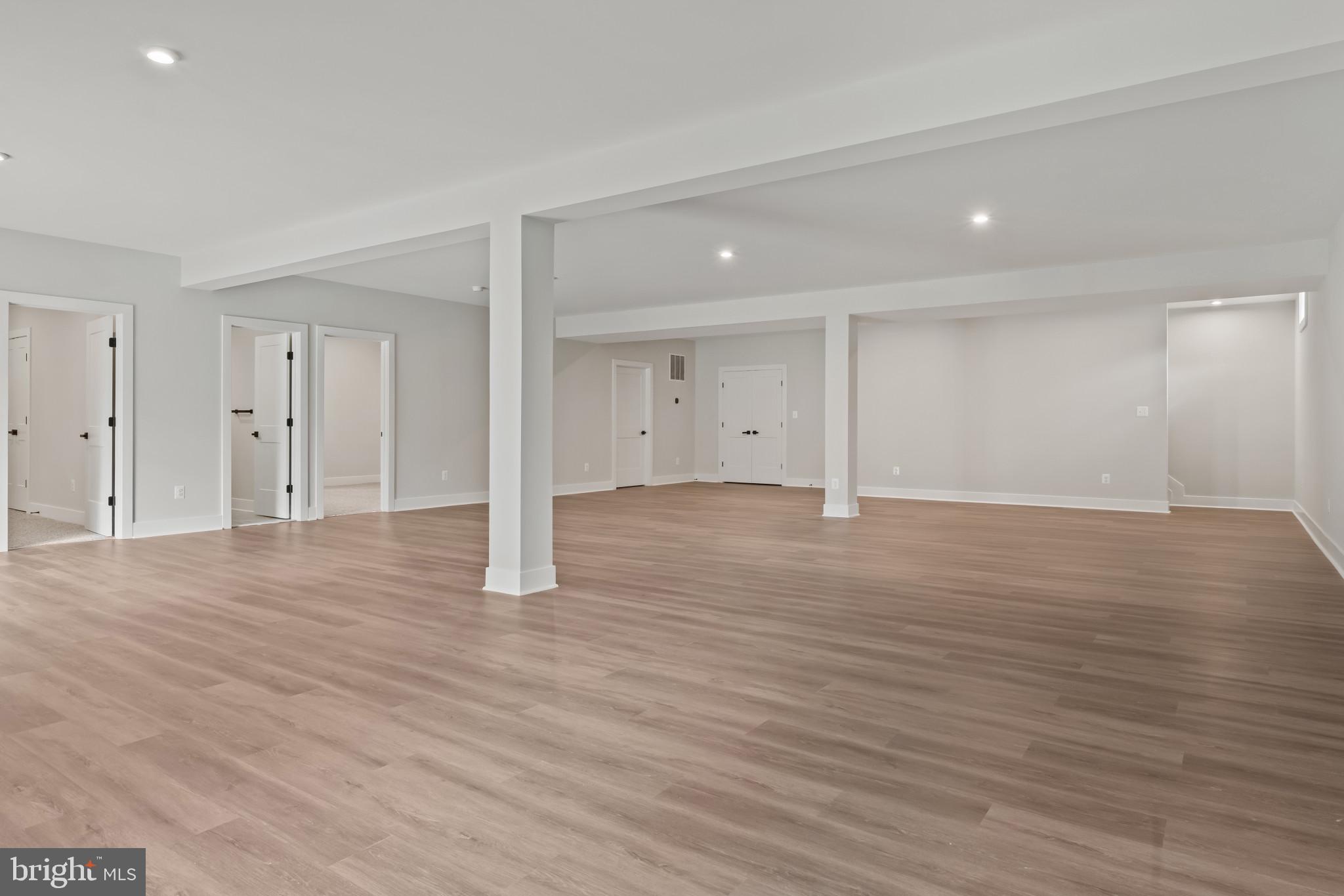 BRADLEY FOREST - Residential