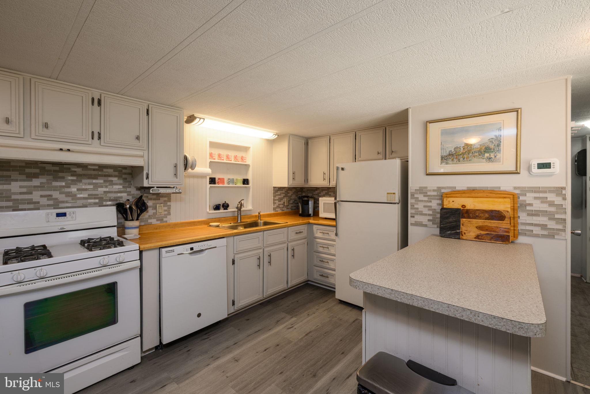 POTNETS BAYSIDE - Residential
