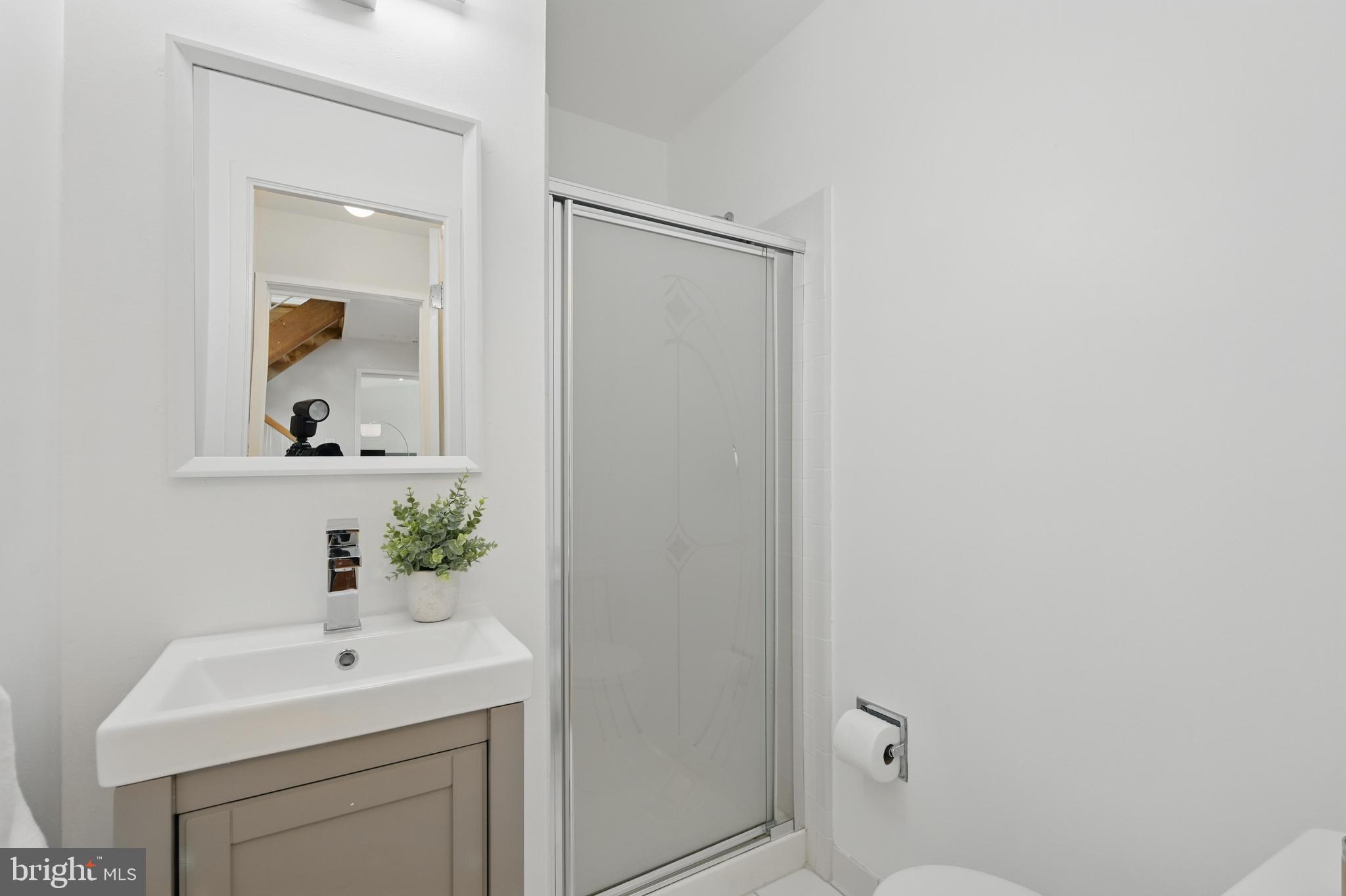 CARDEROCK SPRINGS - Residential