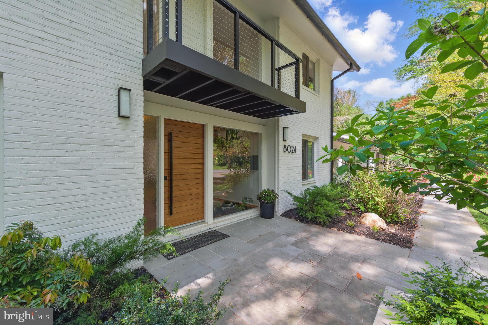 CARDEROCK SPRINGS - Residential