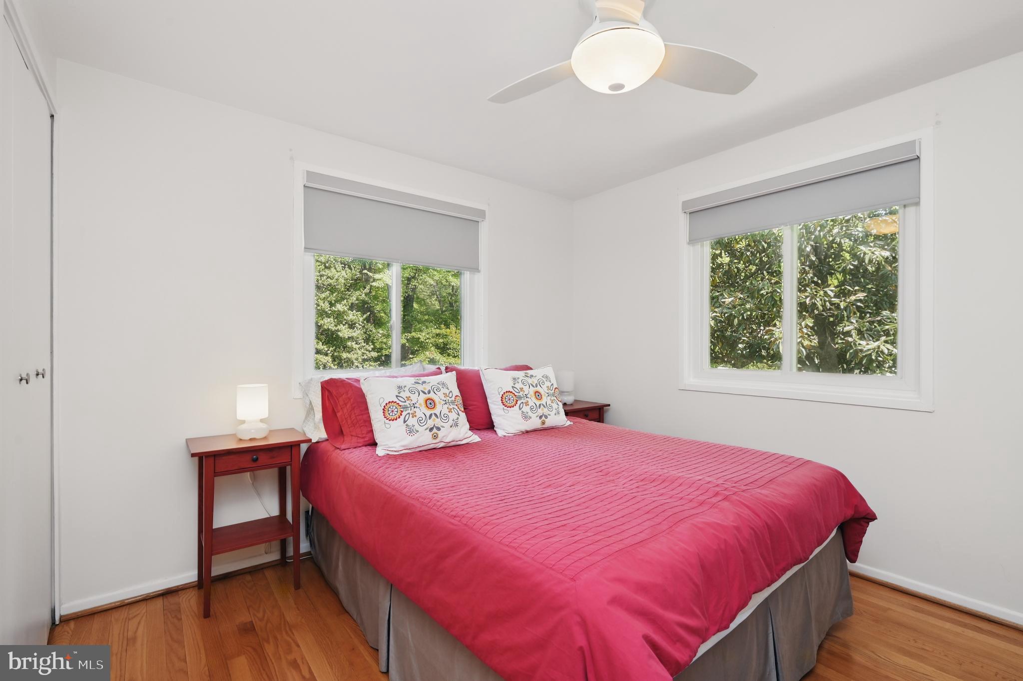 CARDEROCK SPRINGS - Residential