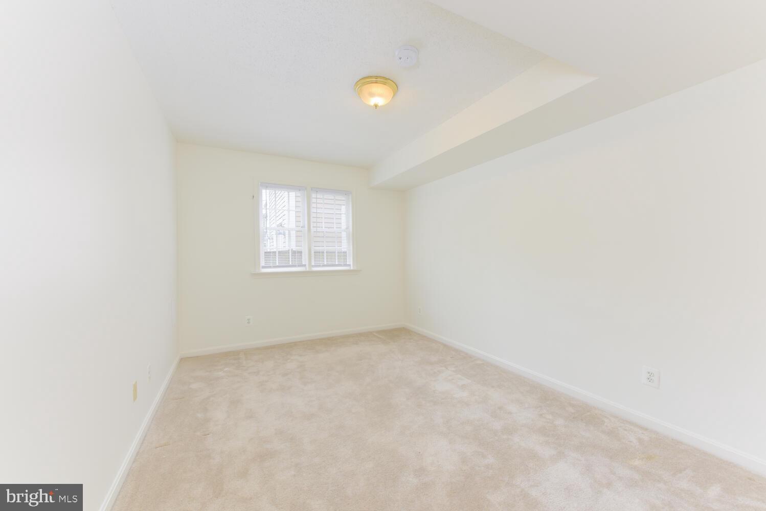 OLD TOWN ALEXANDRIA - Residential Lease