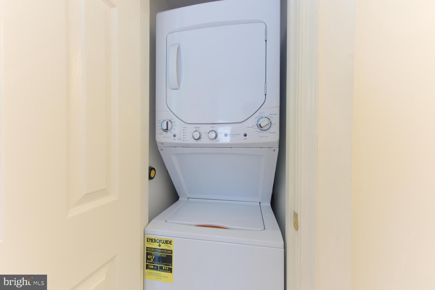 OLD TOWN ALEXANDRIA - Residential Lease