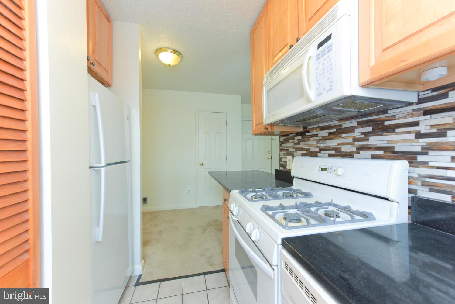 OLD TOWN ALEXANDRIA - Residential Lease