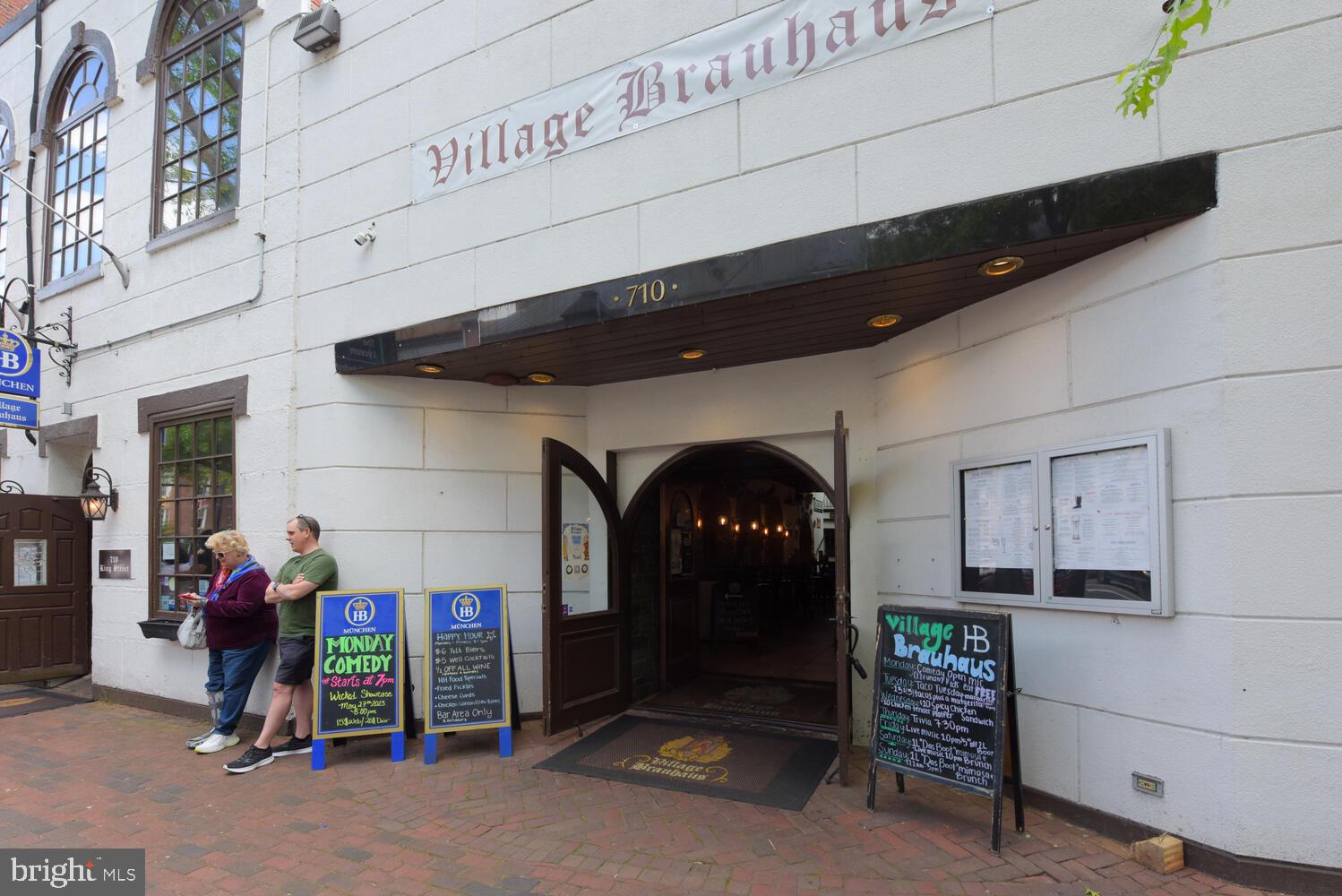 OLD TOWN ALEXANDRIA - Residential Lease