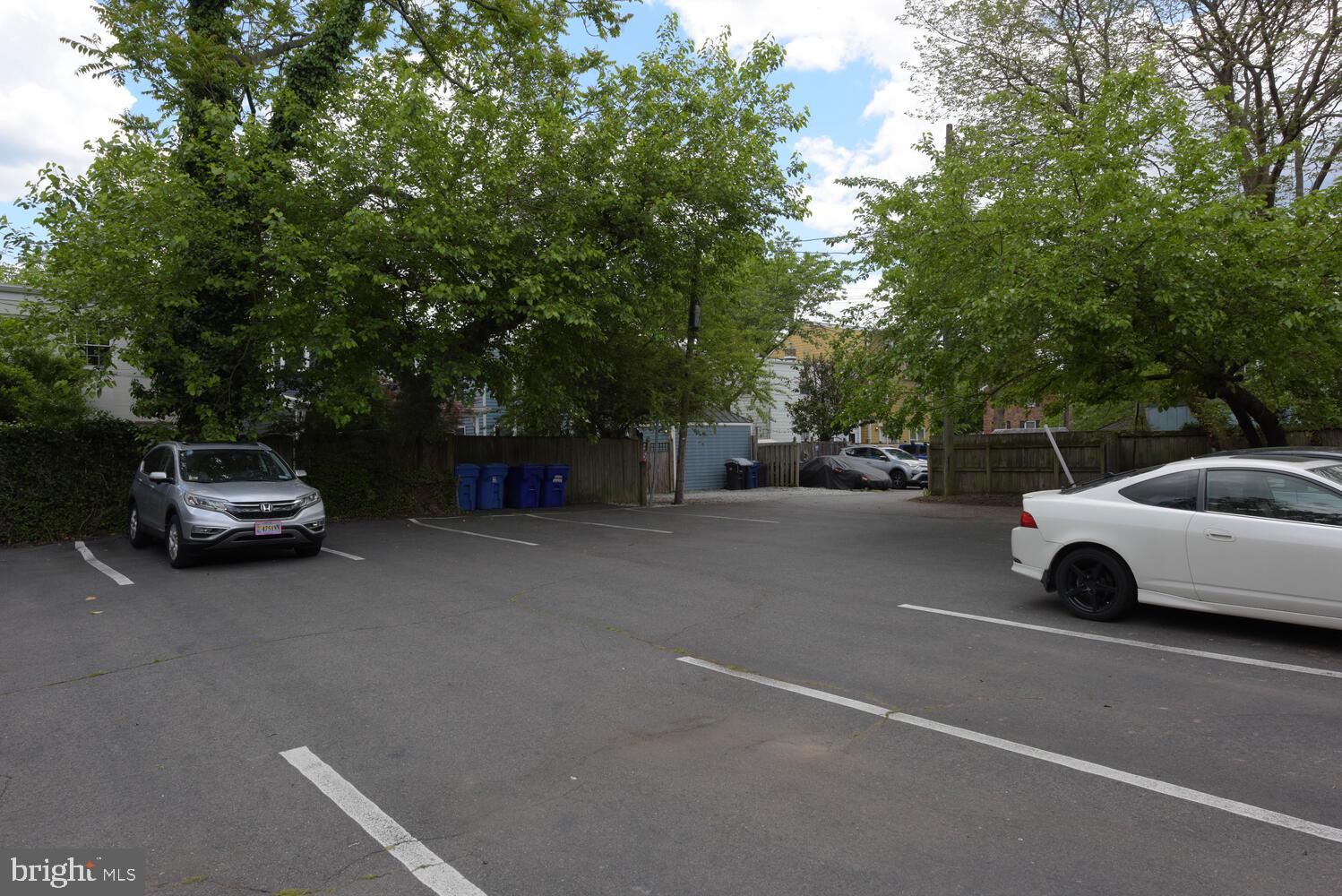 OLD TOWN ALEXANDRIA - Residential Lease