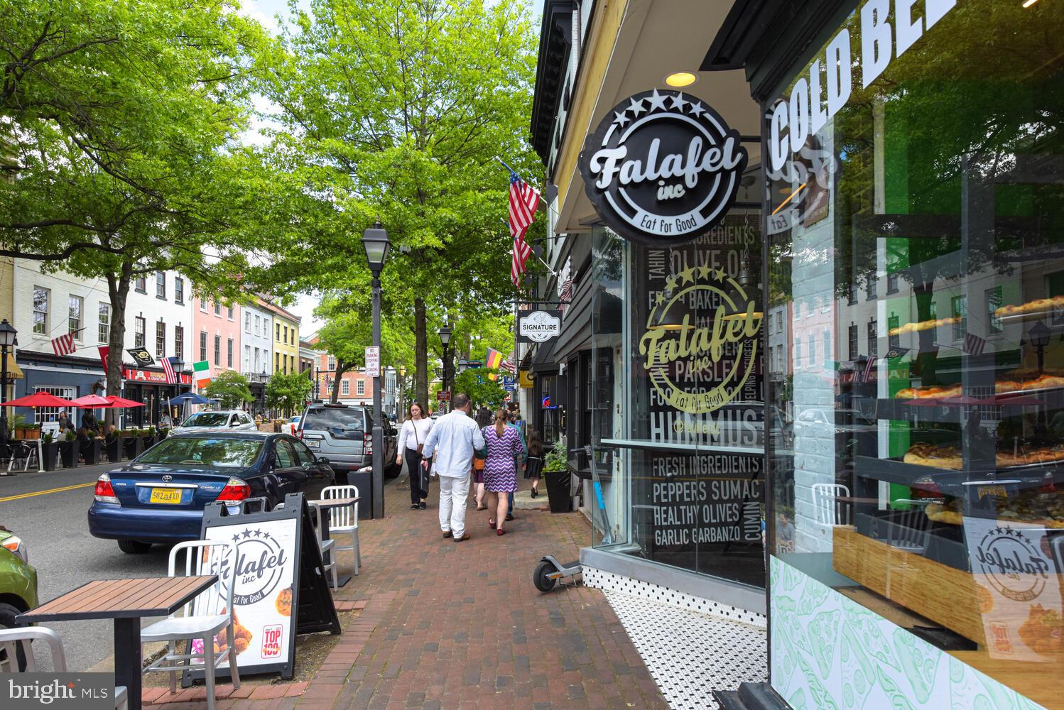 OLD TOWN ALEXANDRIA - Residential Lease