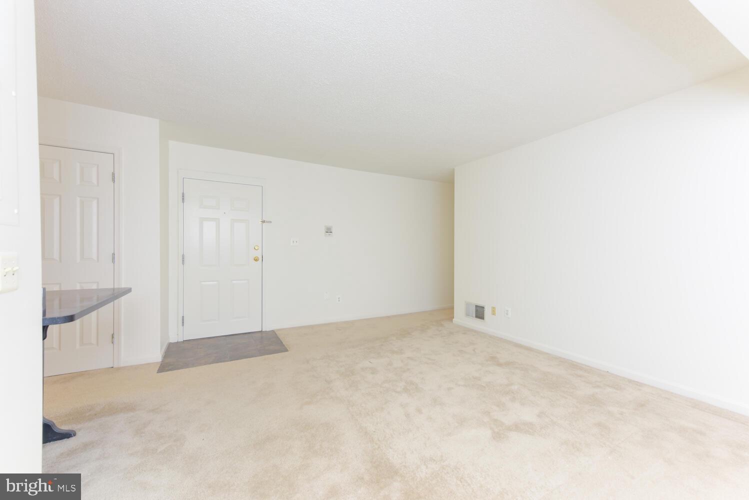 OLD TOWN ALEXANDRIA - Residential Lease