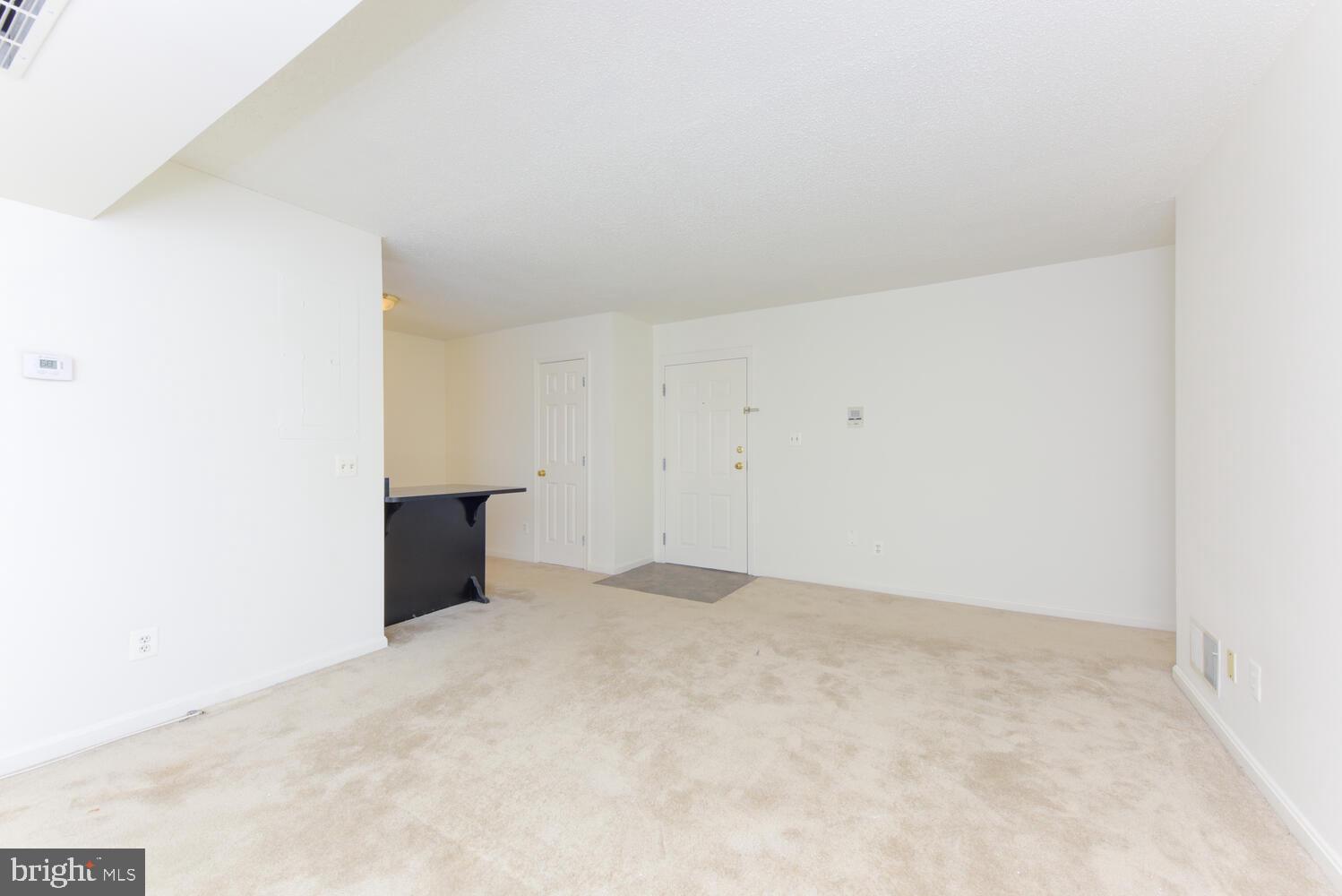 OLD TOWN ALEXANDRIA - Residential Lease