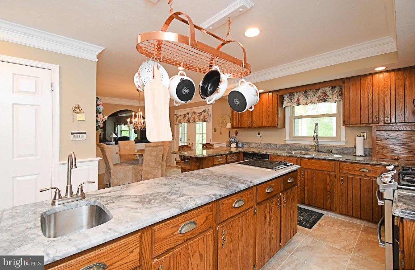 WYNNEWOOD - Residential