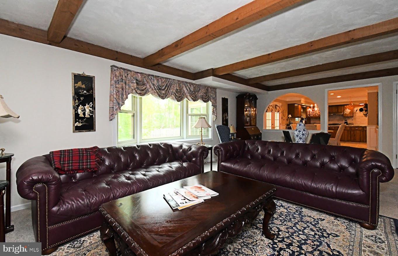 WYNNEWOOD - Residential