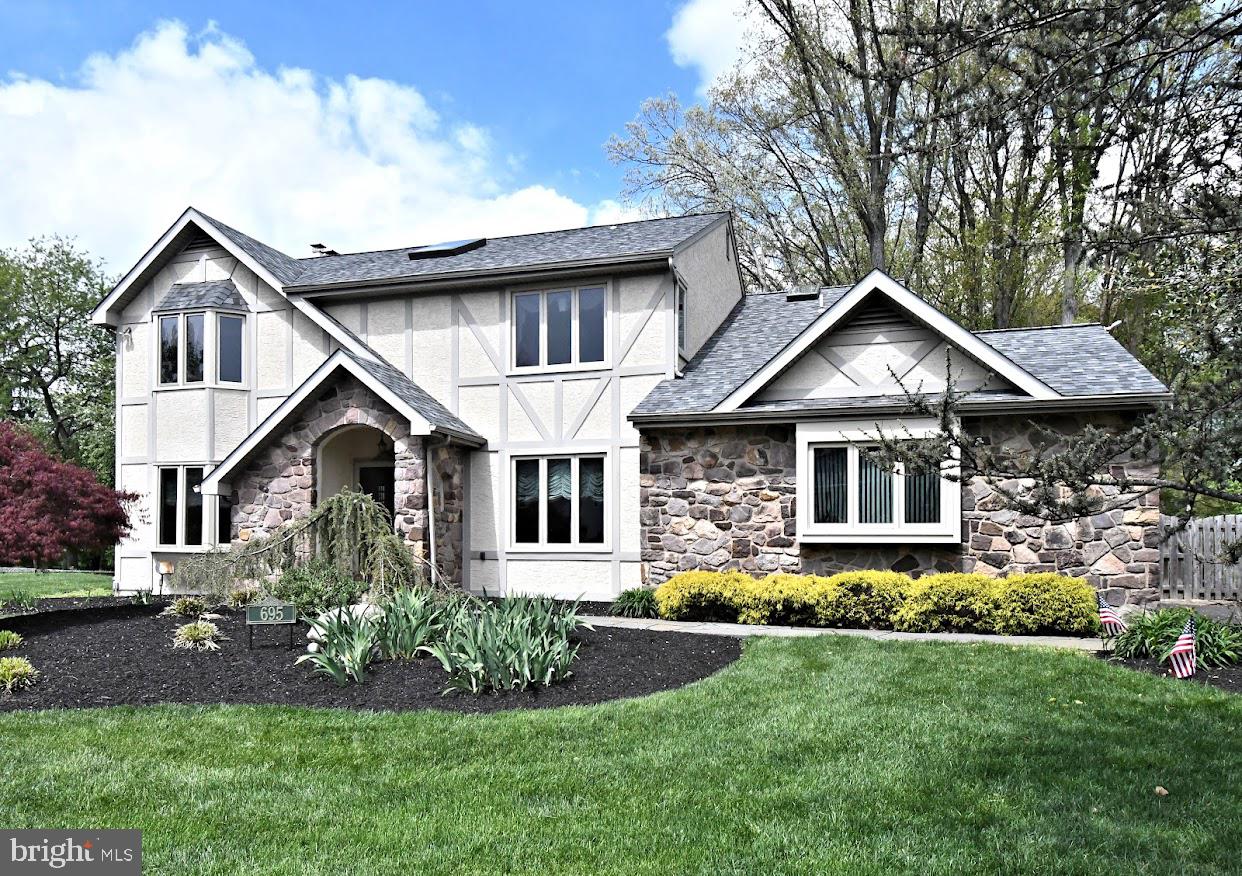 WYNNEWOOD - Residential